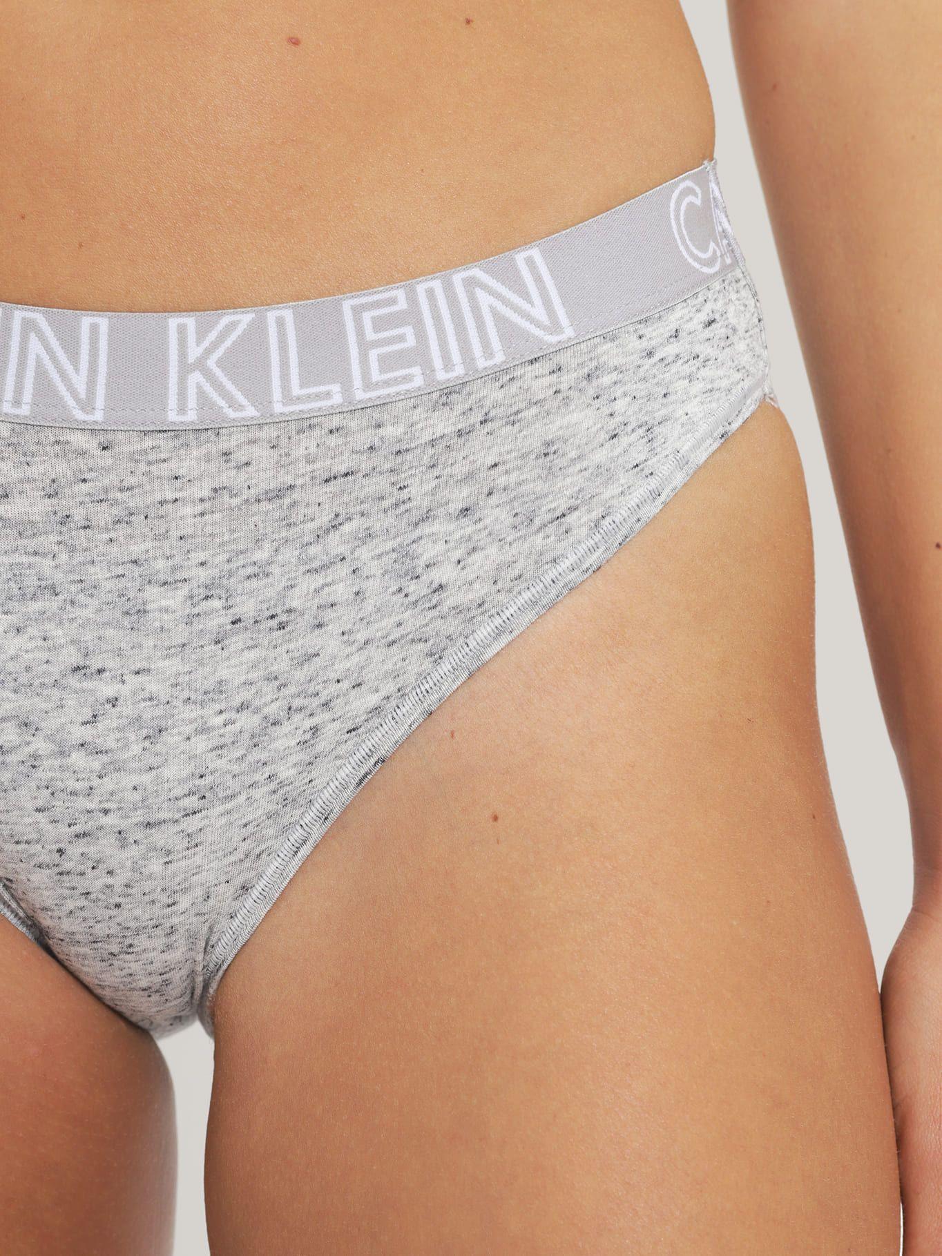 Calzón Bikini Ultimate Cotton Gris Calvin Klein-3
