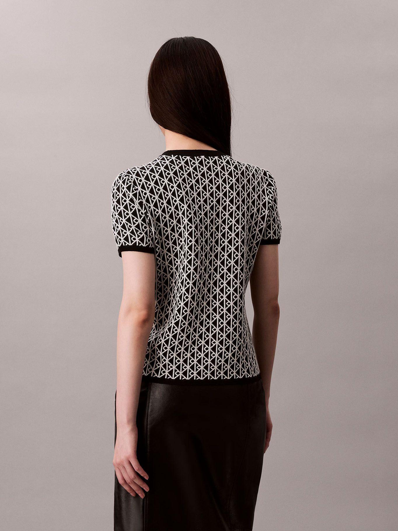 Blusa Monograma CK Negro Calvin Klein-2