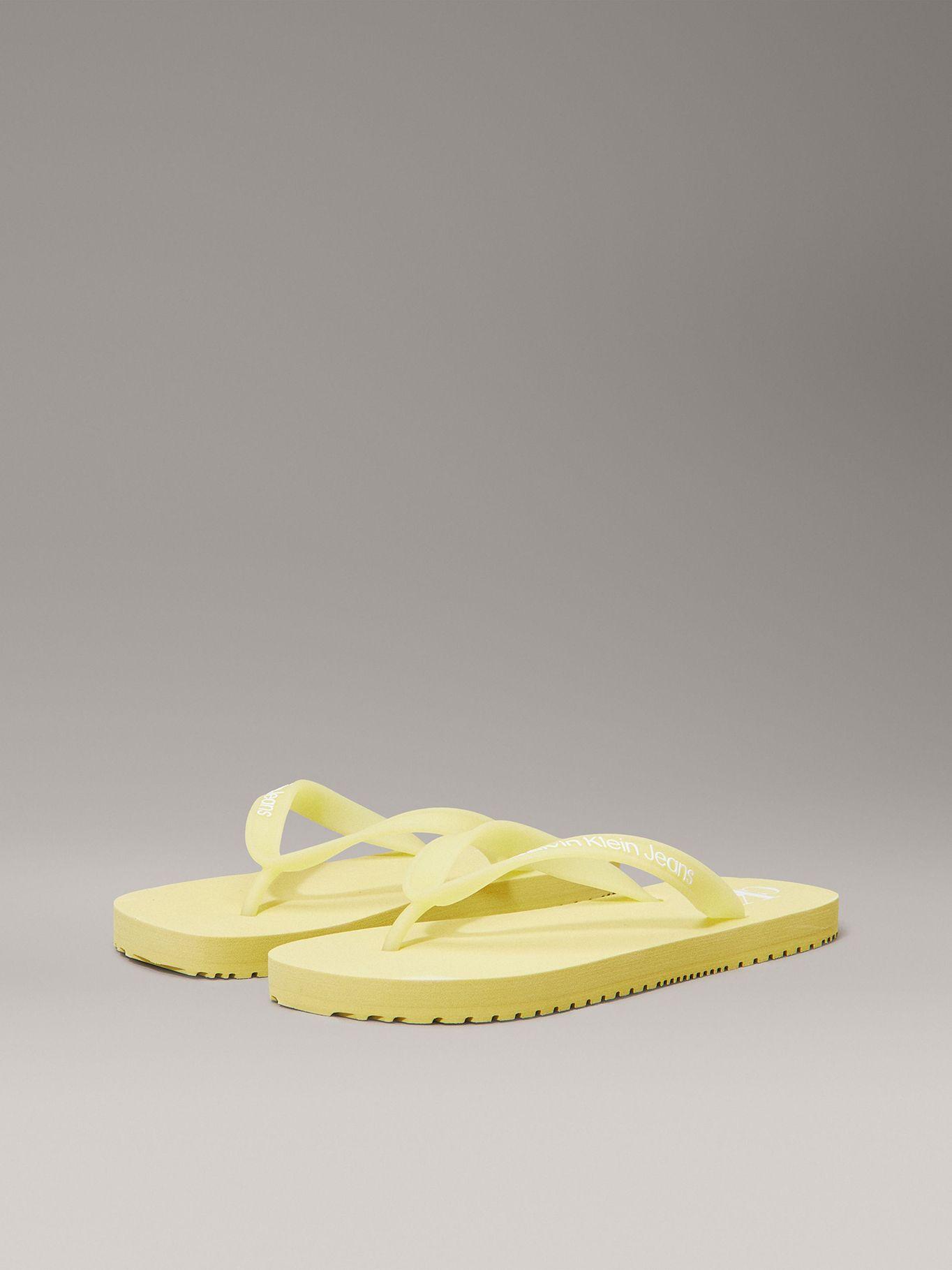 Sandalias Transparente con Logo Amarillo Calvin Klein-0