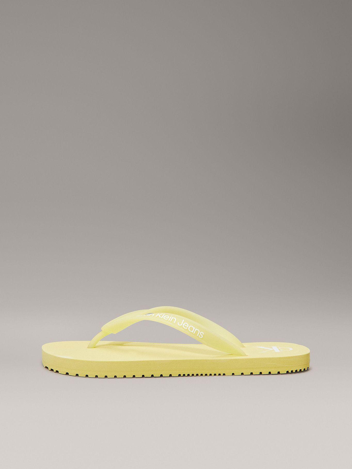 Sandalias Transparente con Logo Amarillo Calvin Klein-5