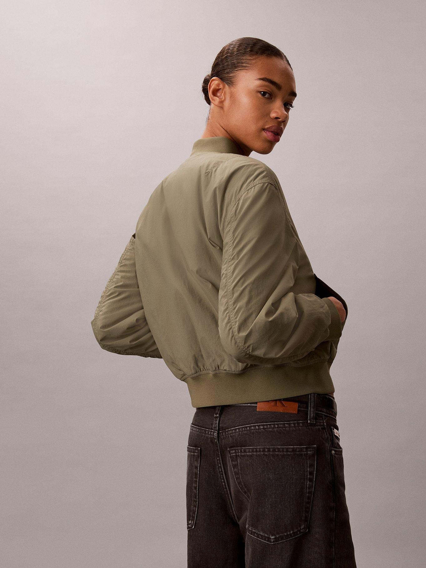 Chaqueta Bomber Essential Verde Calvin Klein-2