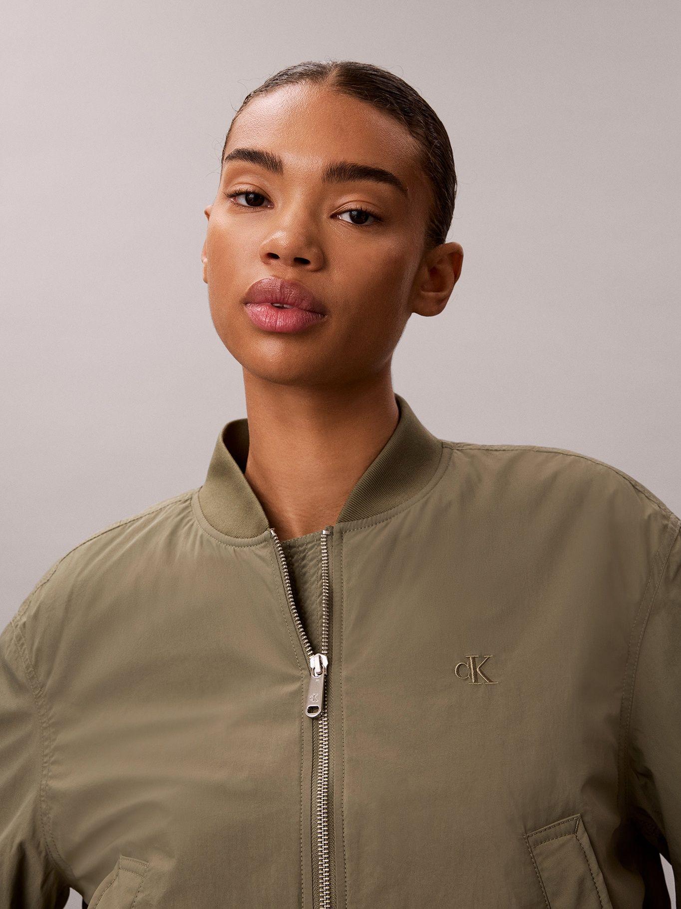 Chaqueta Bomber Essential Verde Calvin Klein-4