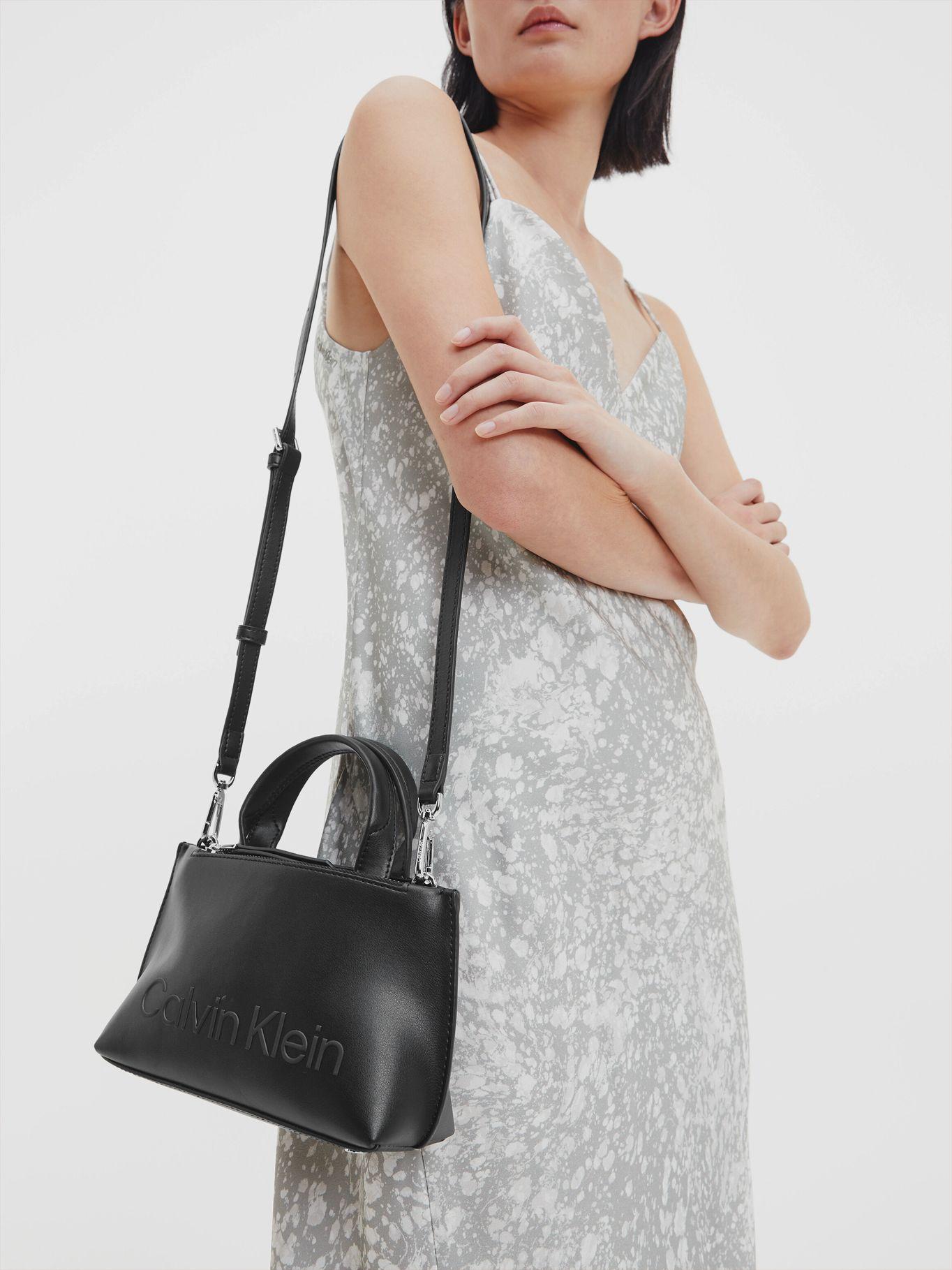 Cartera Mini Tote CK Set Negro Calvin Klein-4