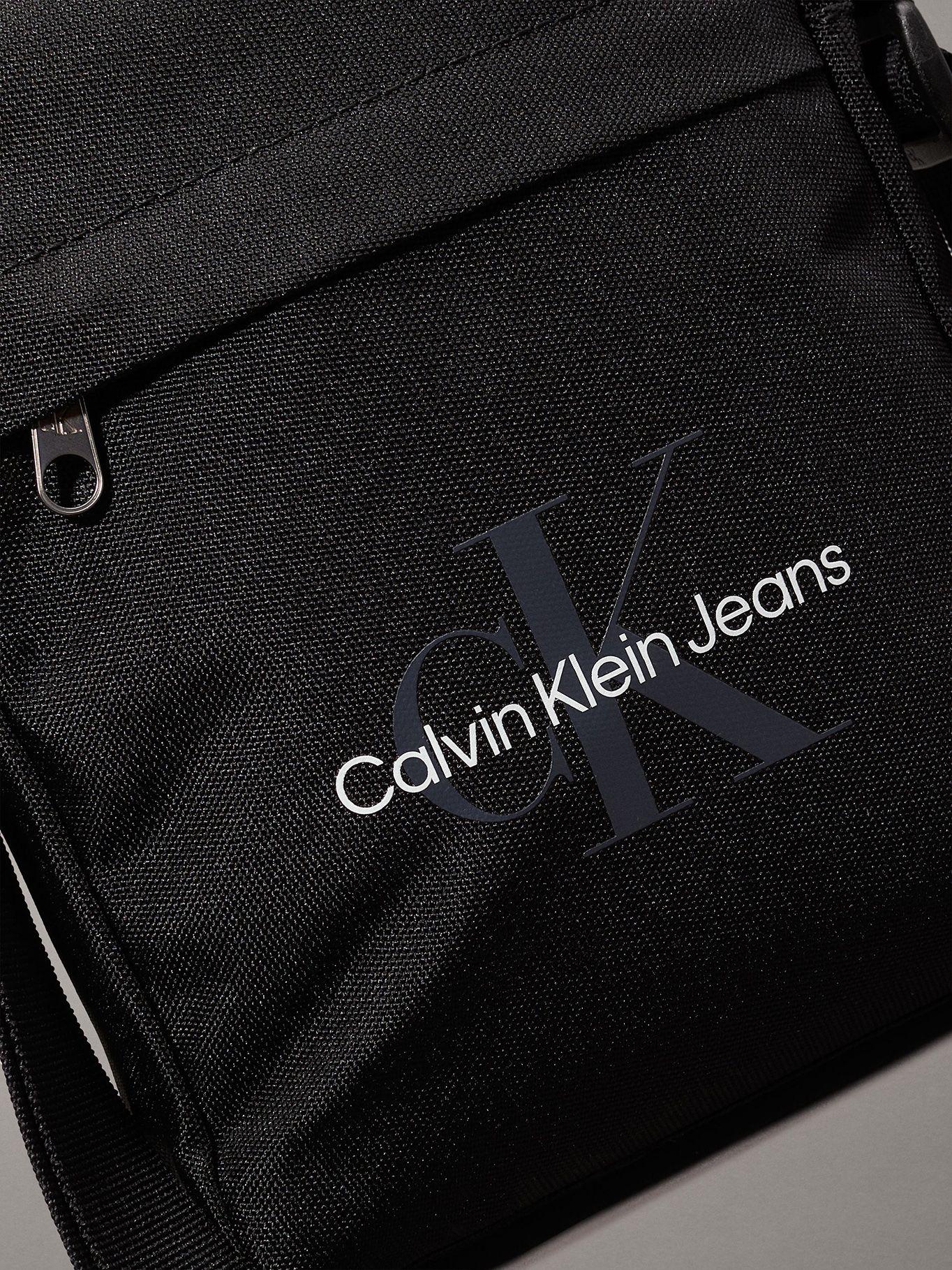 Bolso Reporter Sport Essentials Mono Negro Calvin Klein-3