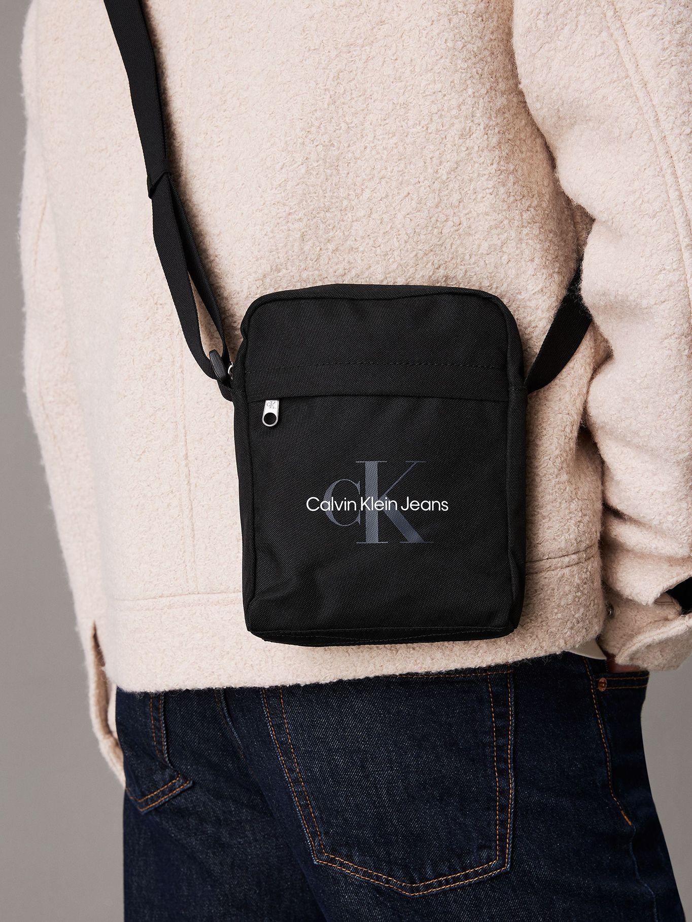 Bolso Reporter Sport Essentials Mono Negro Calvin Klein-5