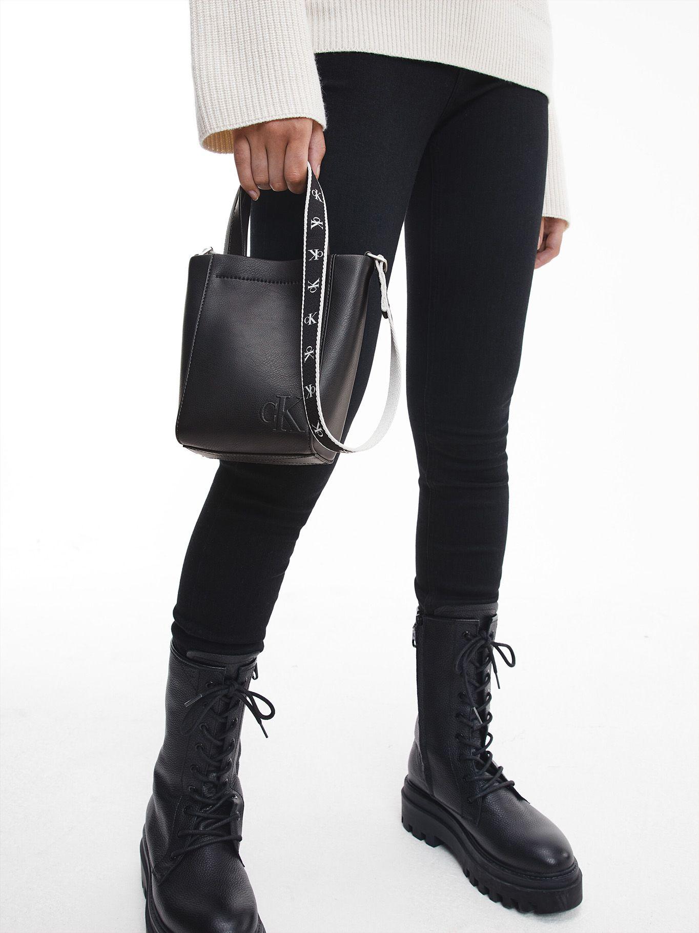 Cartera Ultralight 080 Negro Calvin Klein-3