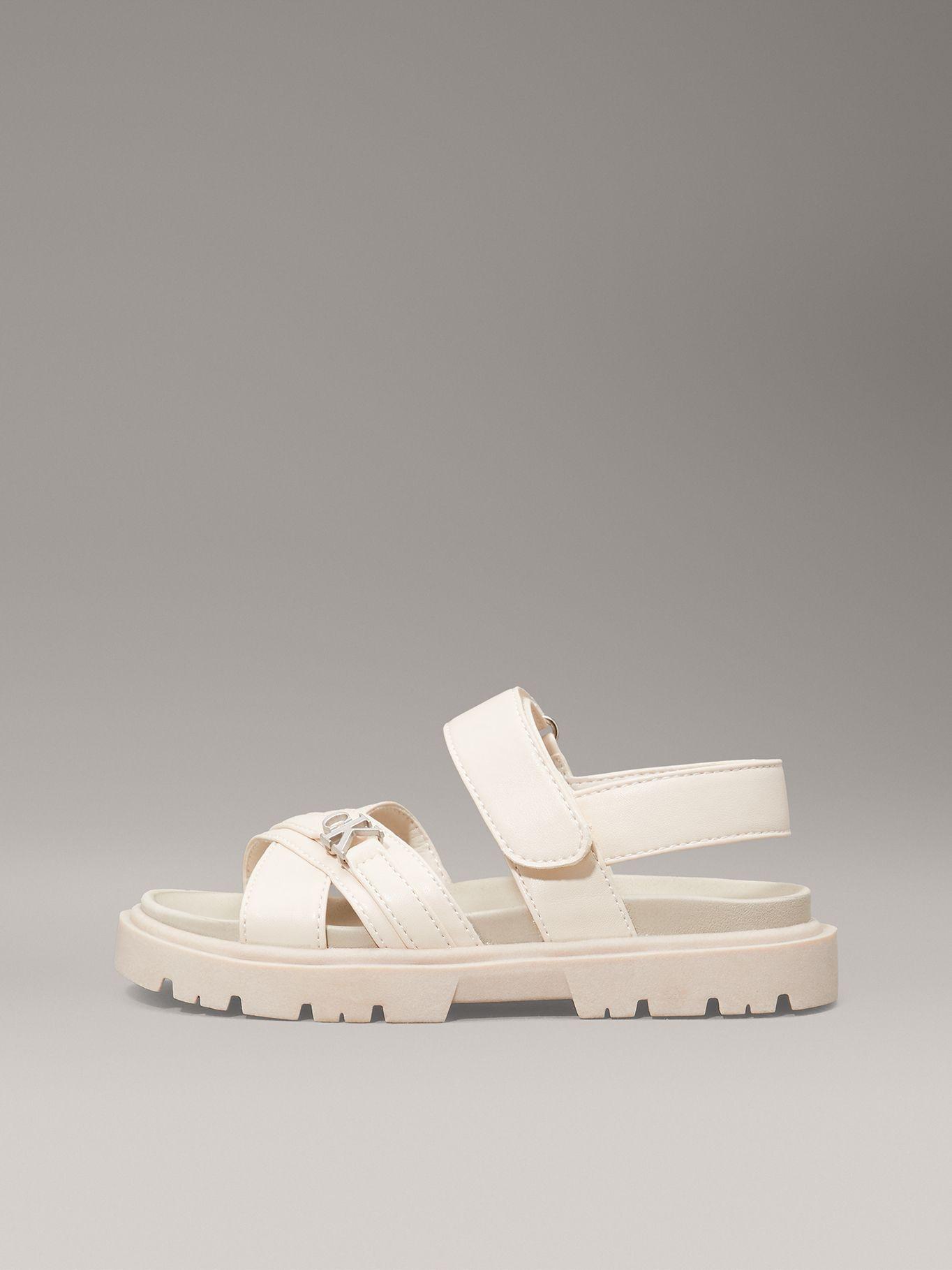 Sandalias Niña con Correas Cruzadas Beige Calvin Klein-5