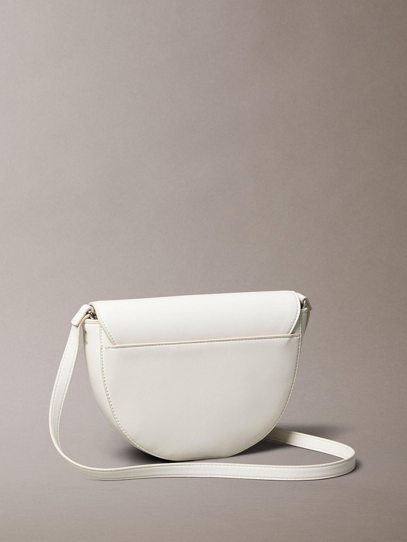Cartera Saddle Monogram Grabado Blanco Calvin Klein 280-2