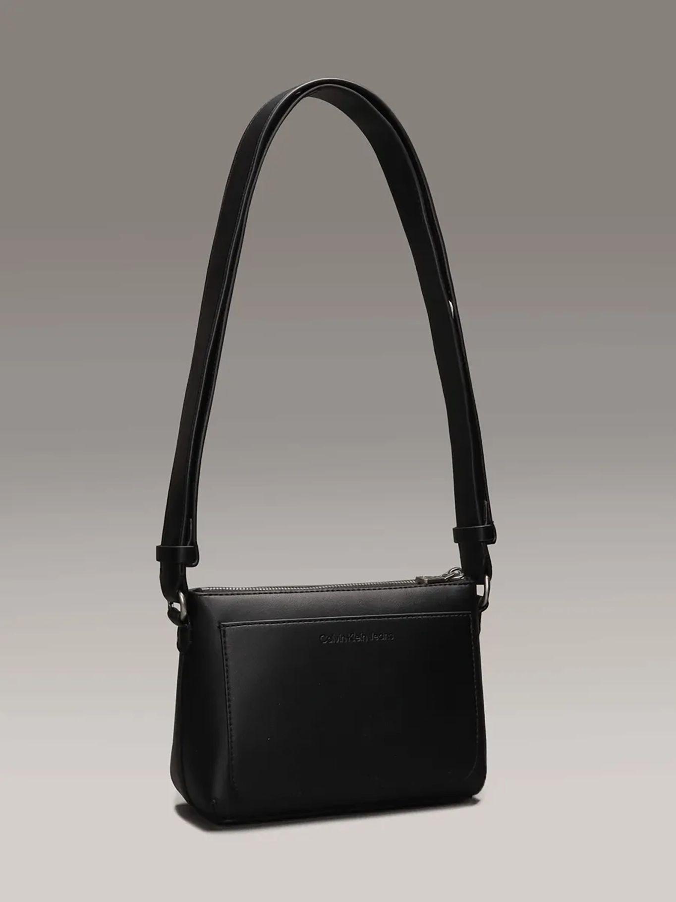 Bandolera Sculpted/ Negro Calvin Klein-1