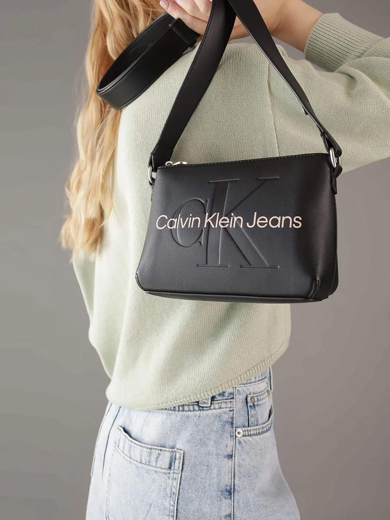 Bandolera Sculpted/ Negro Calvin Klein-3