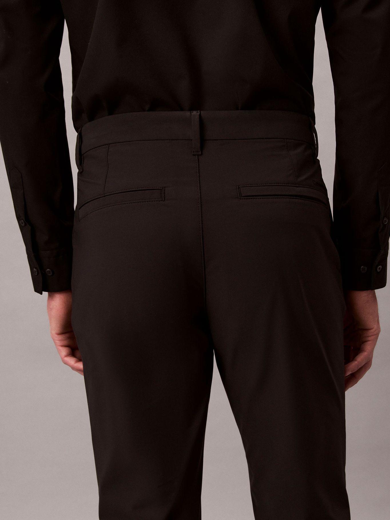 Pantalón Tejido Técnico Elástico Negro Calvin Klein-2