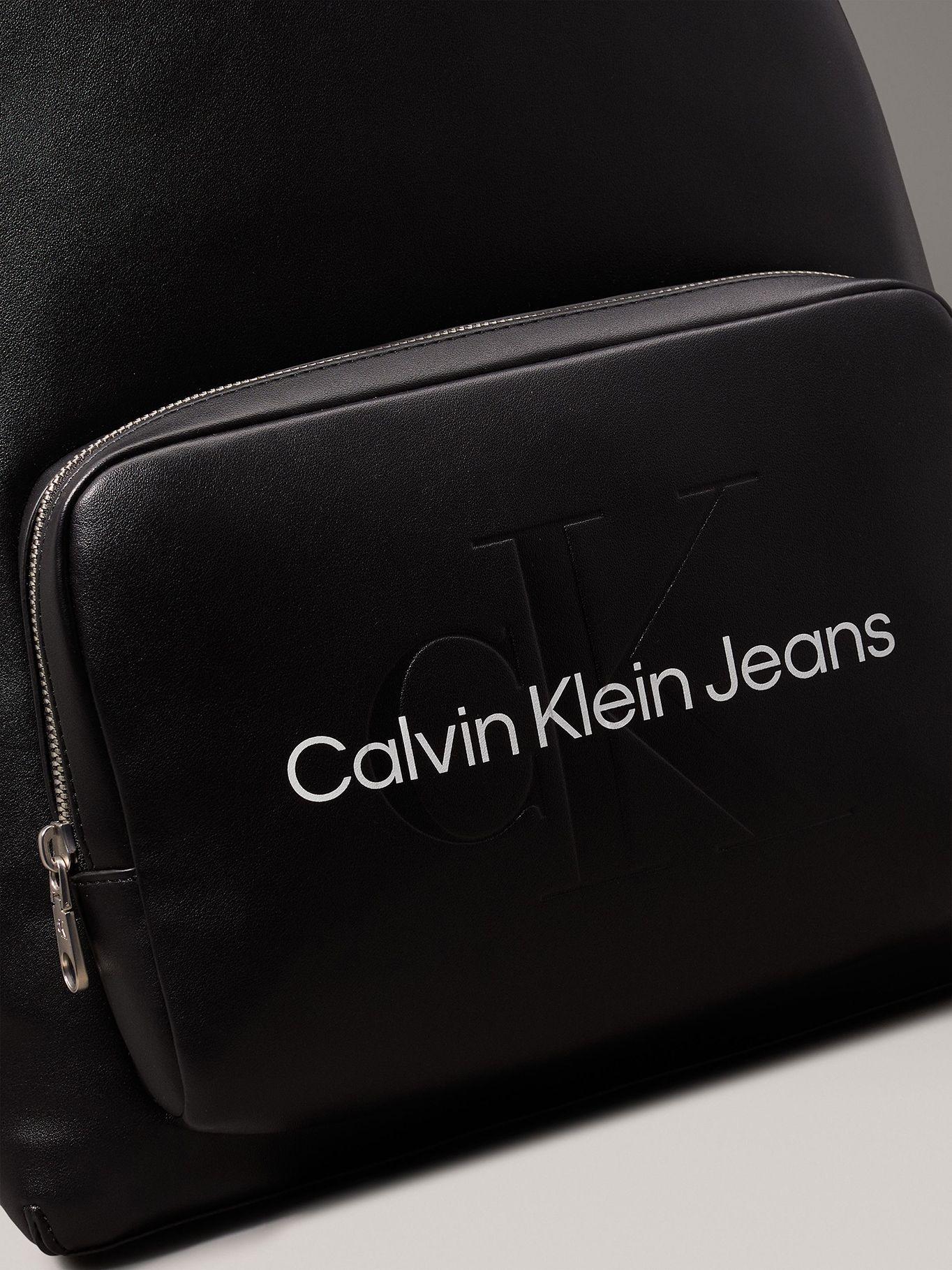 Mochilas Sculpted Campus Negro Calvin Klein-3