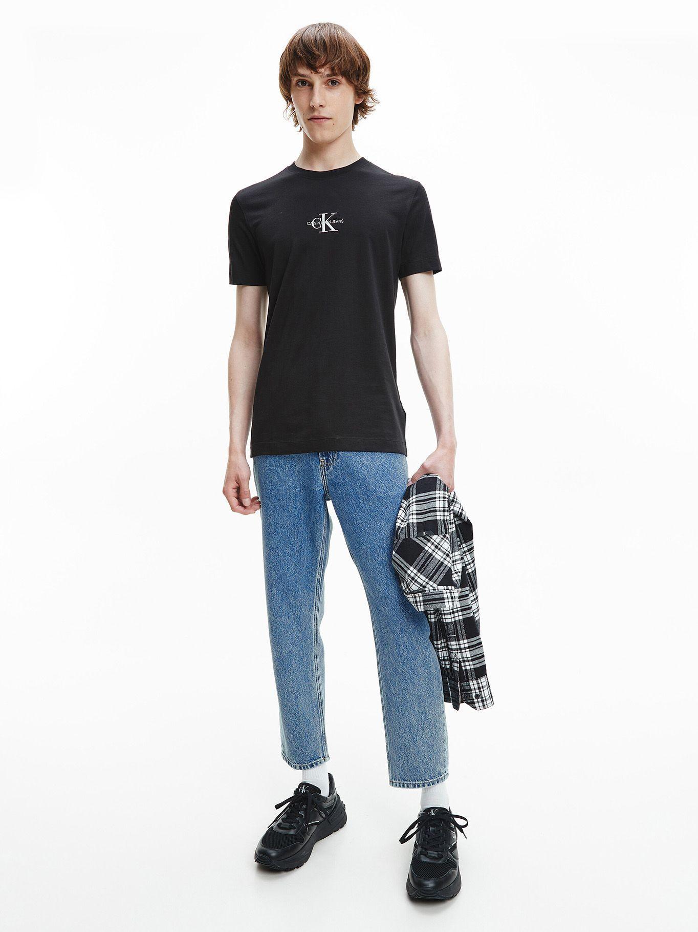 Polera New Iconic Essential Negro Calvin Klein-1