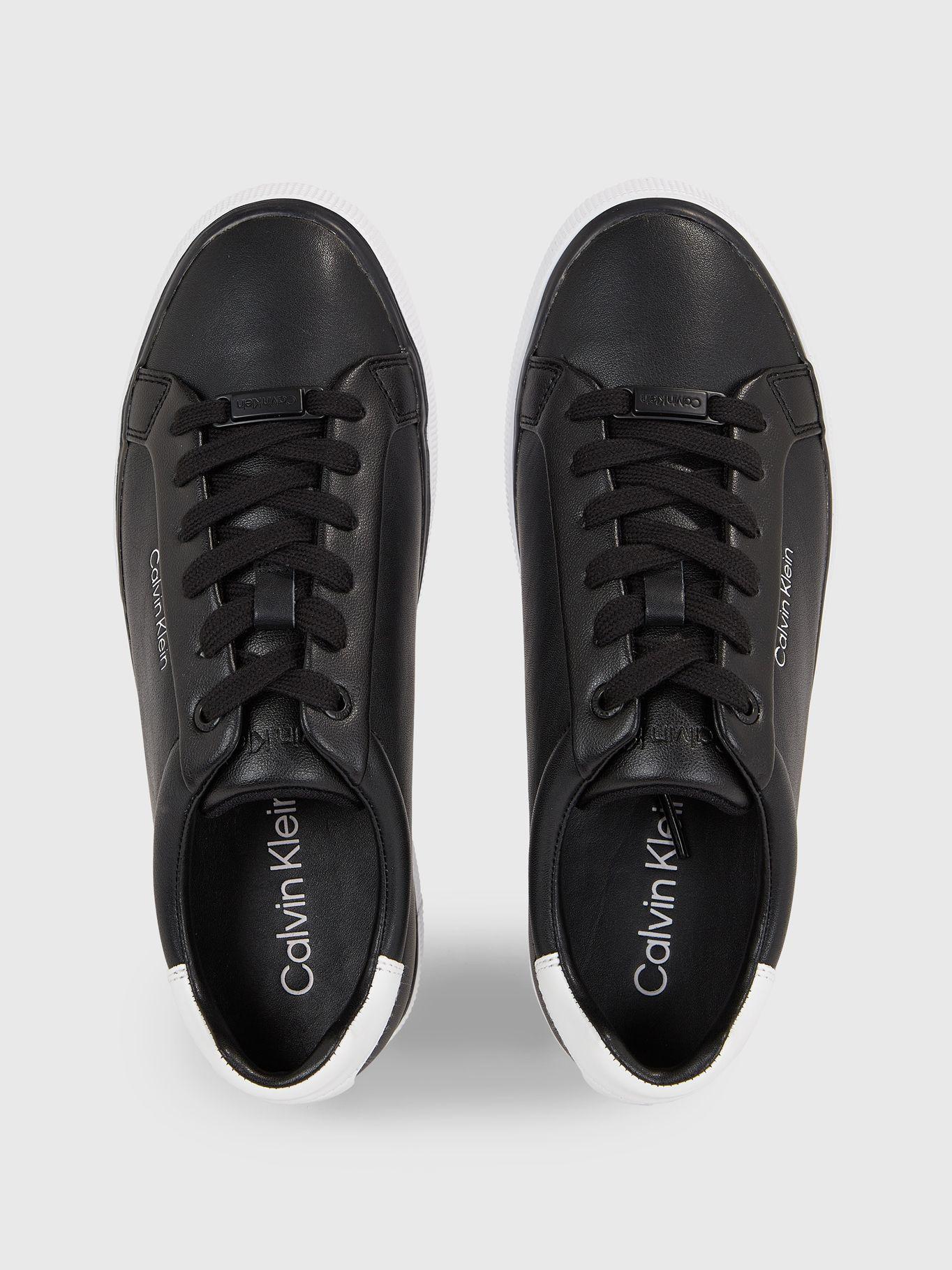 Zapatilla de Cuero Vulc Lace Up Negro Calvin Klein-2