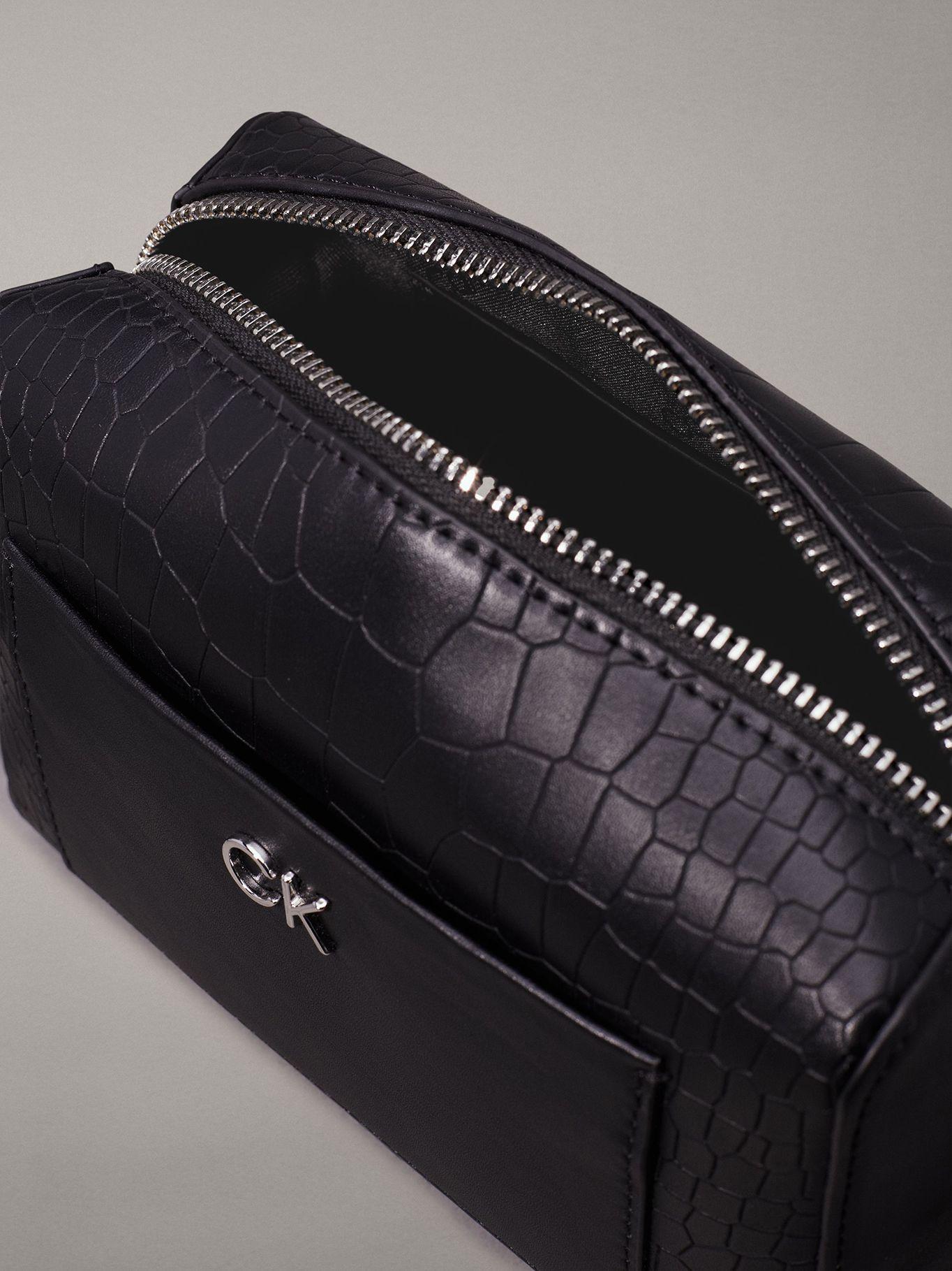 Bandolera Ck Daily Negro BEH Calvin Klein-3