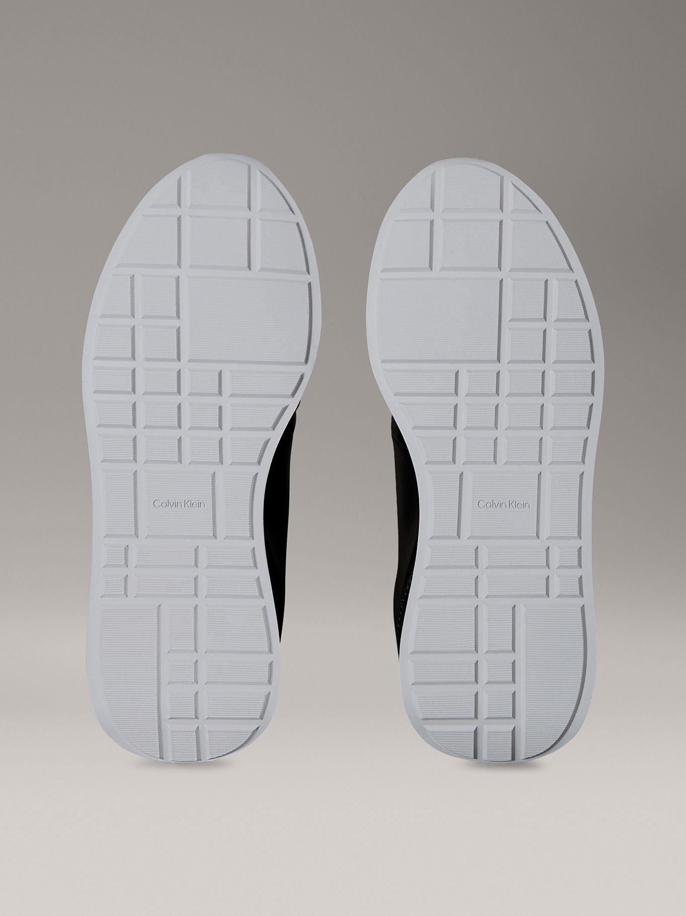 Zapatillas Retro Runner de Cuero Negro Calvin Klein-3