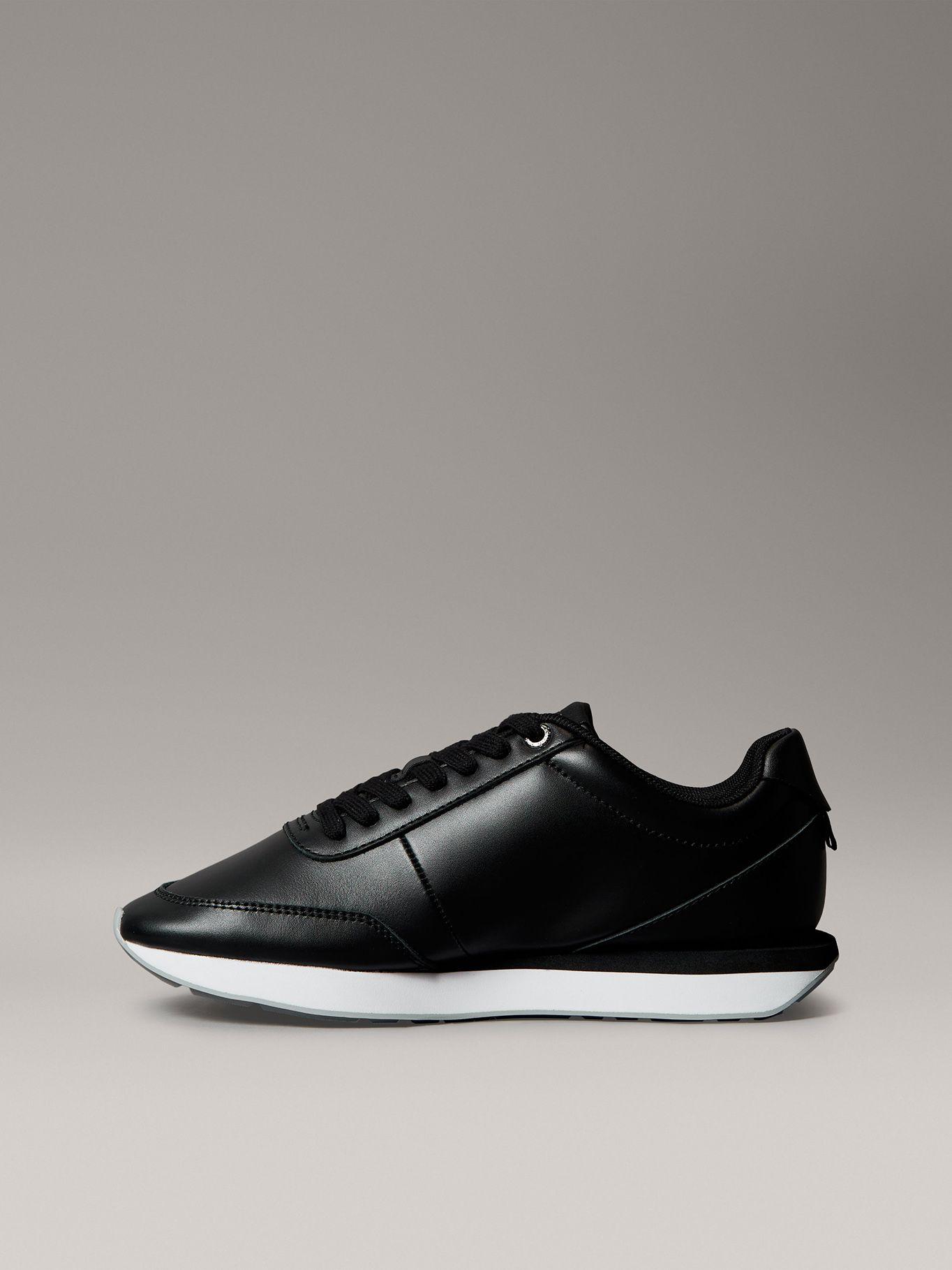 Zapatillas Retro Runner de Cuero Negro Calvin Klein-5