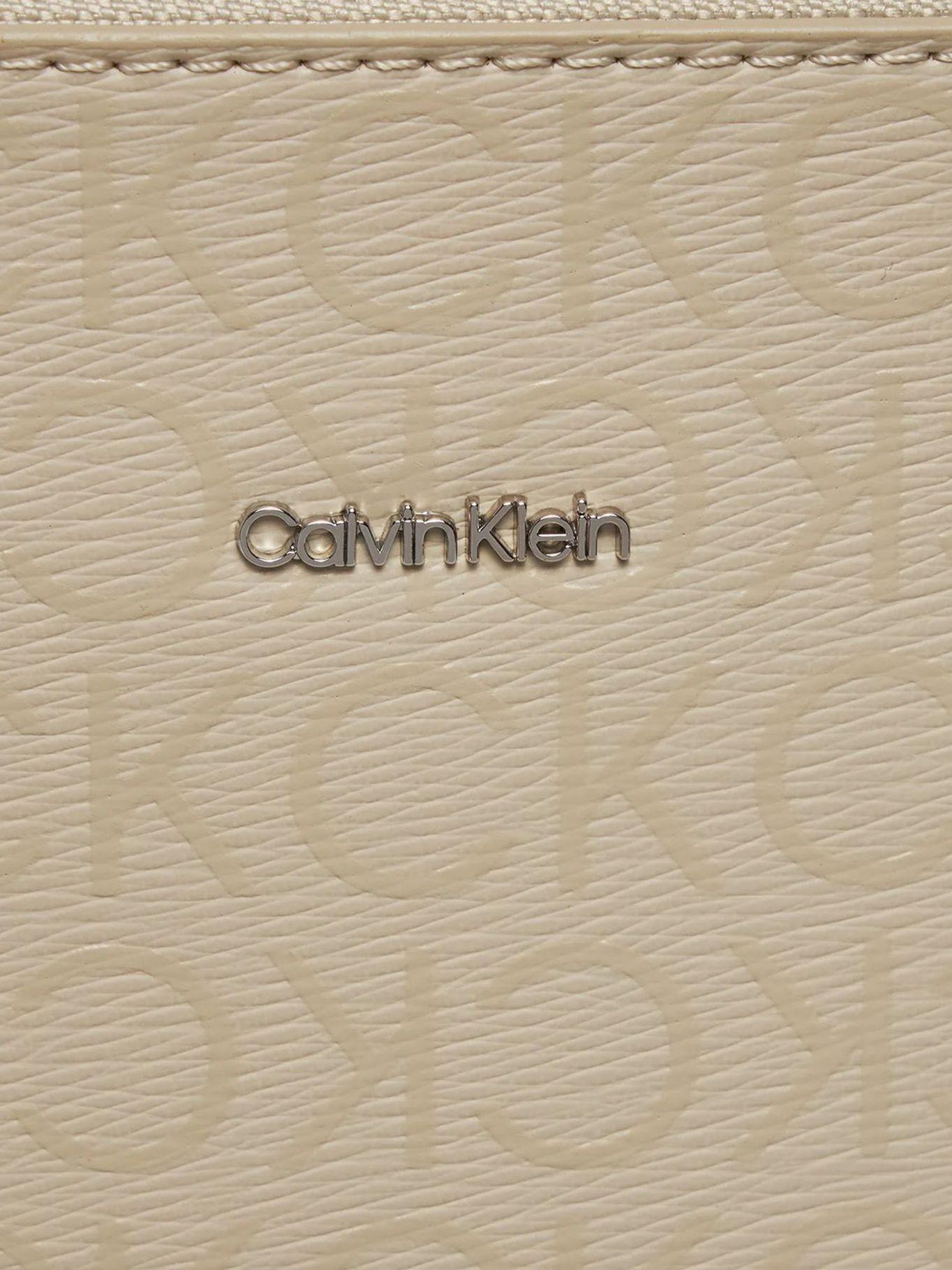 Cartera Tote Ck Must Mono Beige Calvin Klein-3