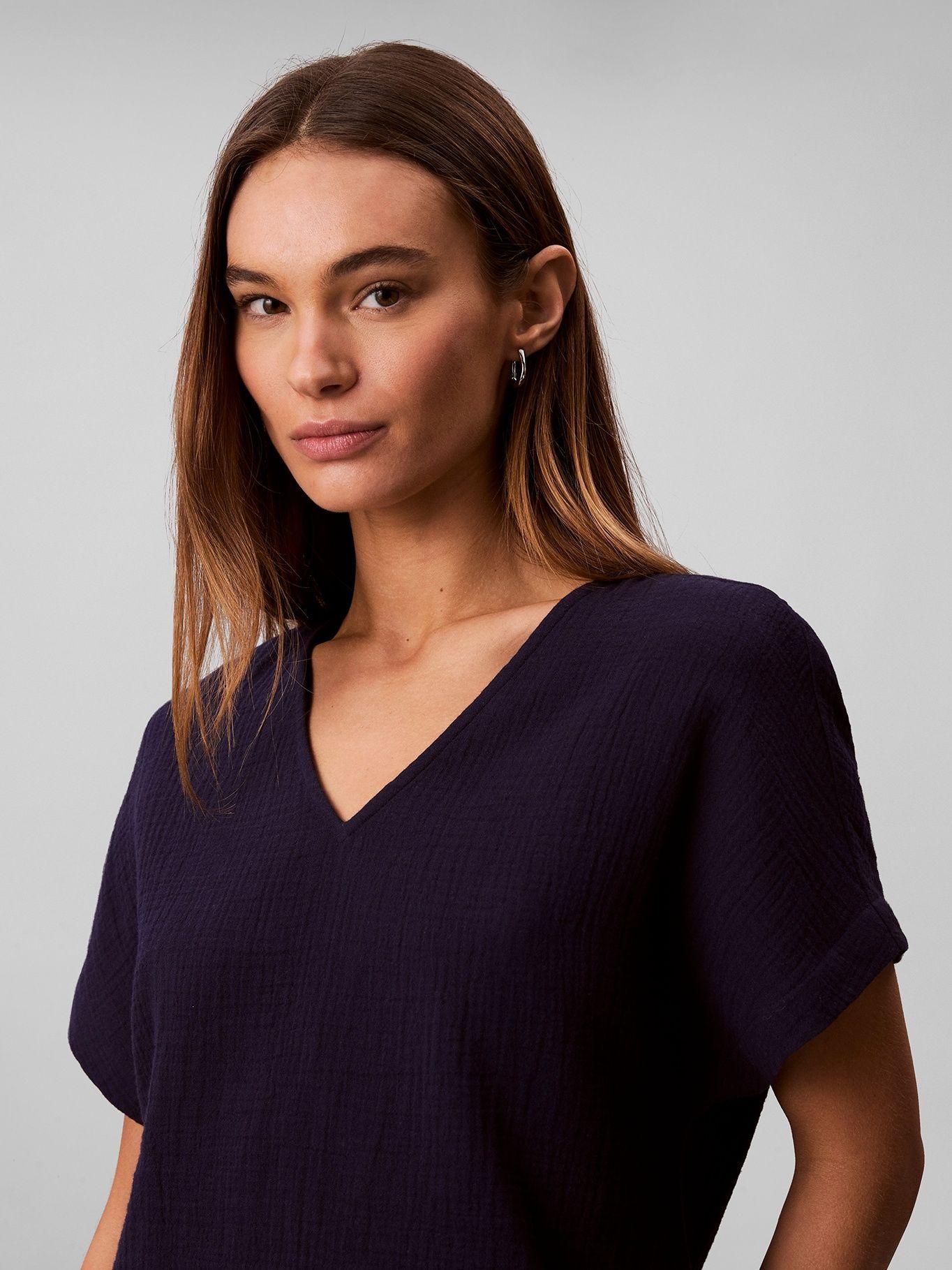 Blusa Manga Corta con Cuello en V Azul Calvin Klein-4