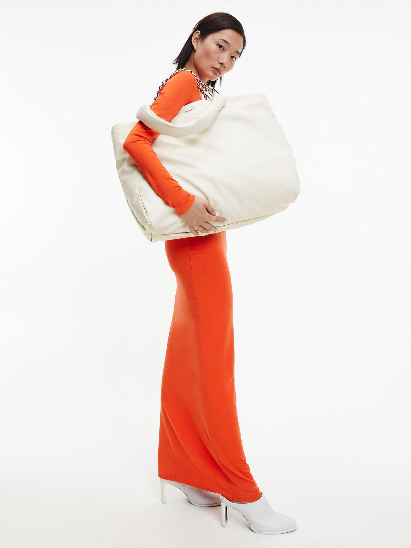 Cartera Puffed Tote Blanco Calvin Klein-4