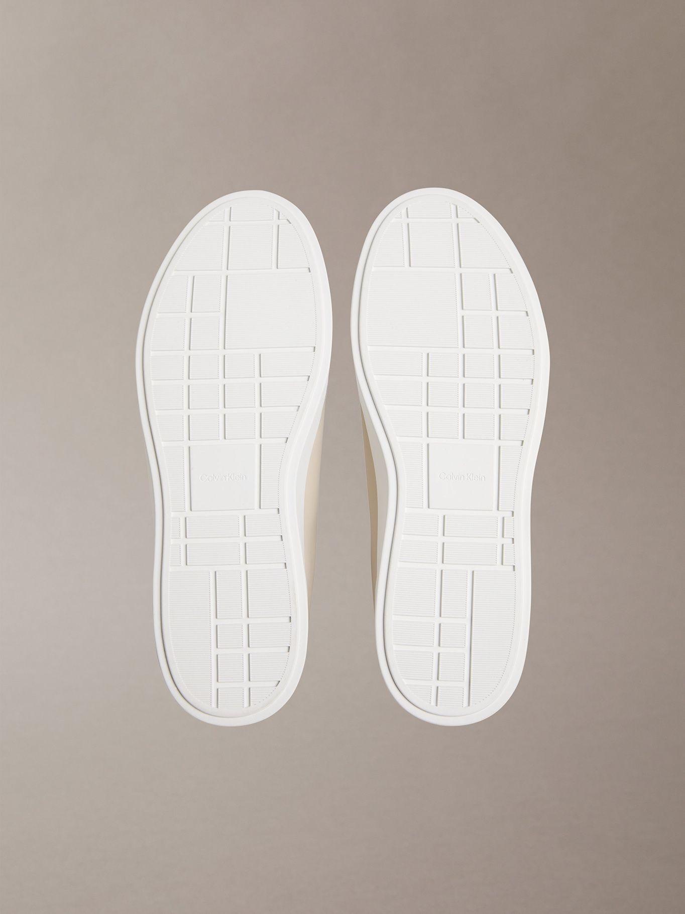 Zapatillas Signature Logo Crema Calvin Klein-3