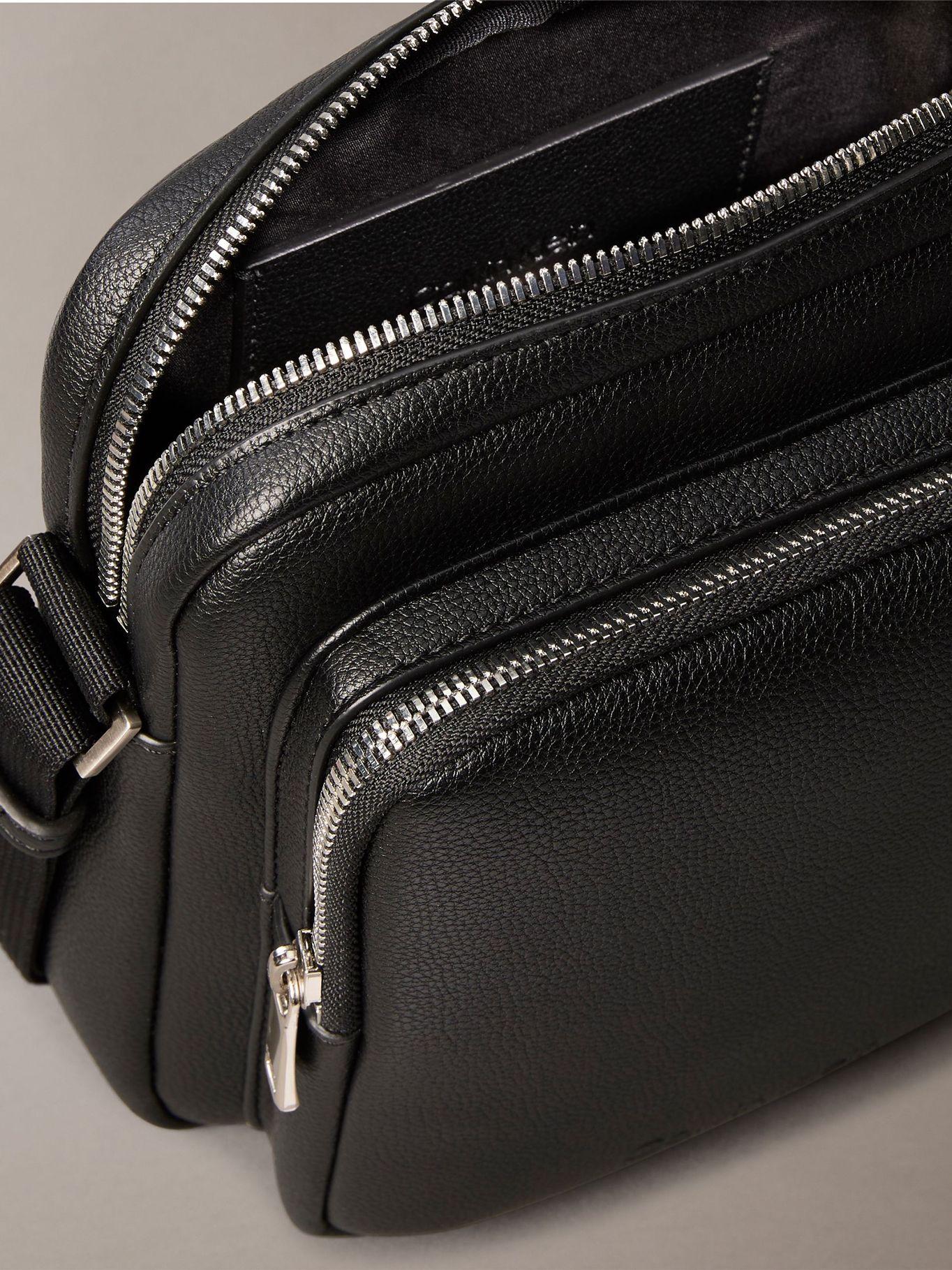 Bolso Bandolera Micro Pebble Negro Calvin Klein-2