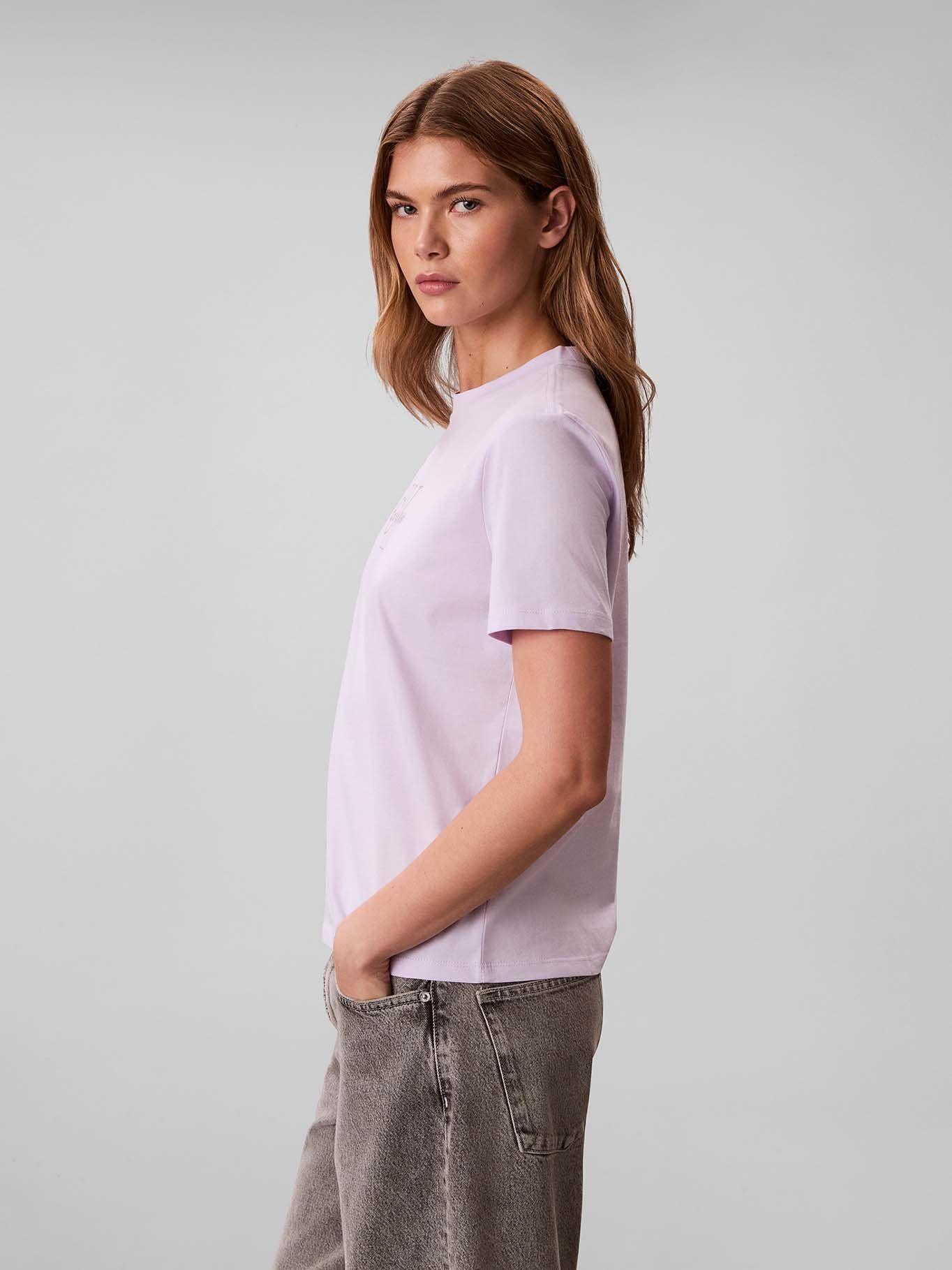 Polera Clásica con Monologo Lila Calvin Klein-3