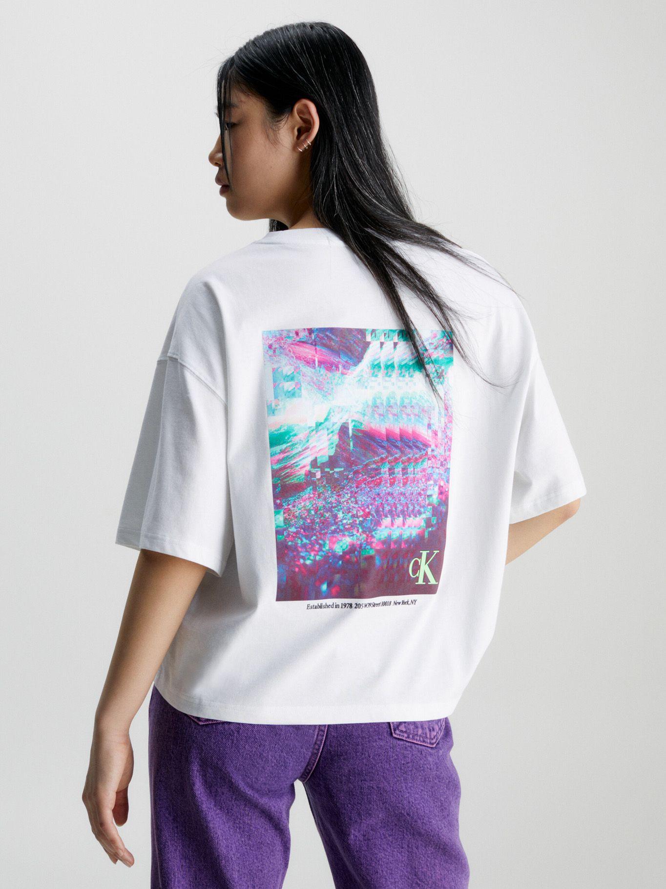 Polera Hyper Real Landscape Blanco-2