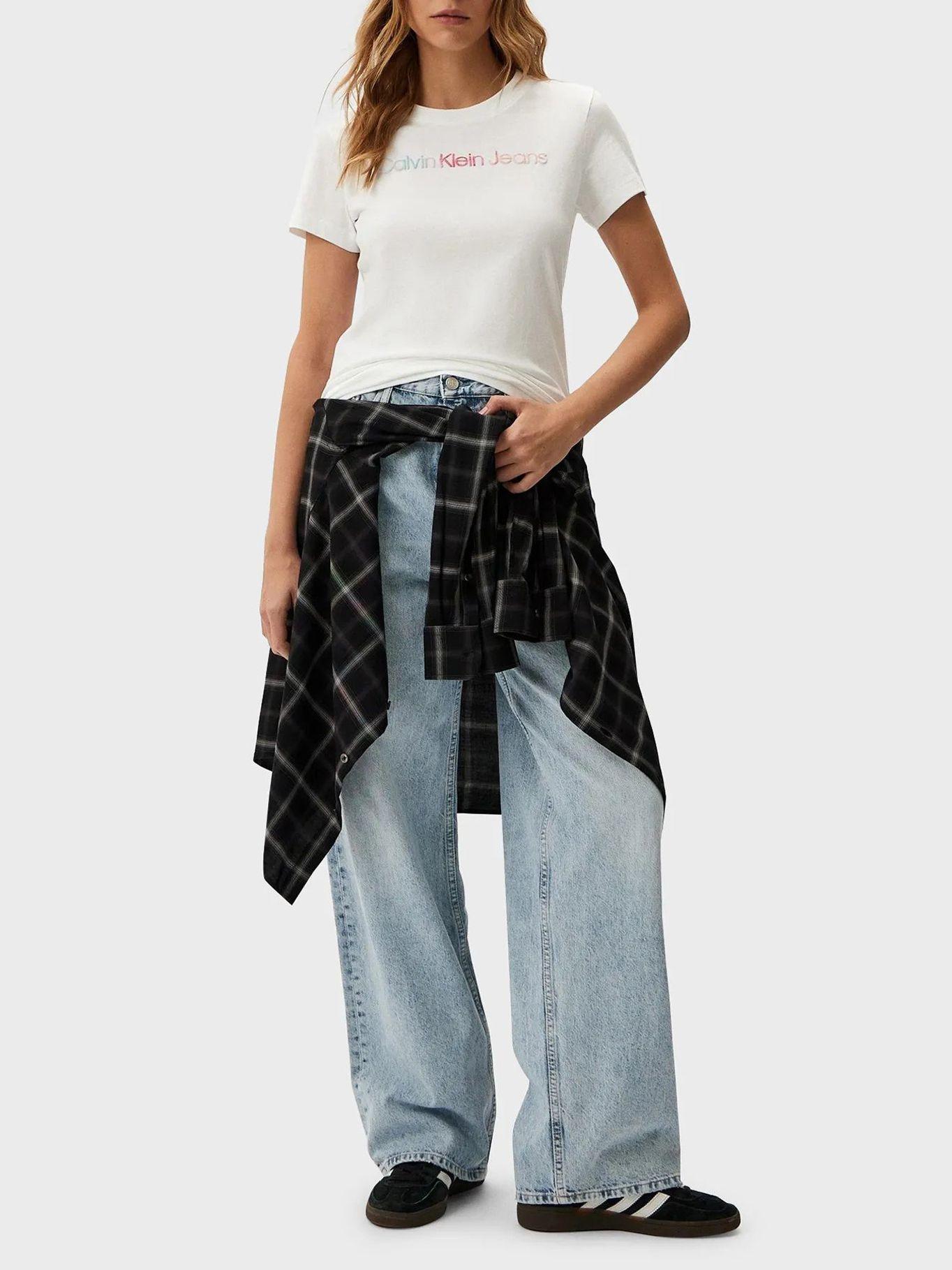 Polera Diffused Institutional Slim Blanco Calvin Klein-1