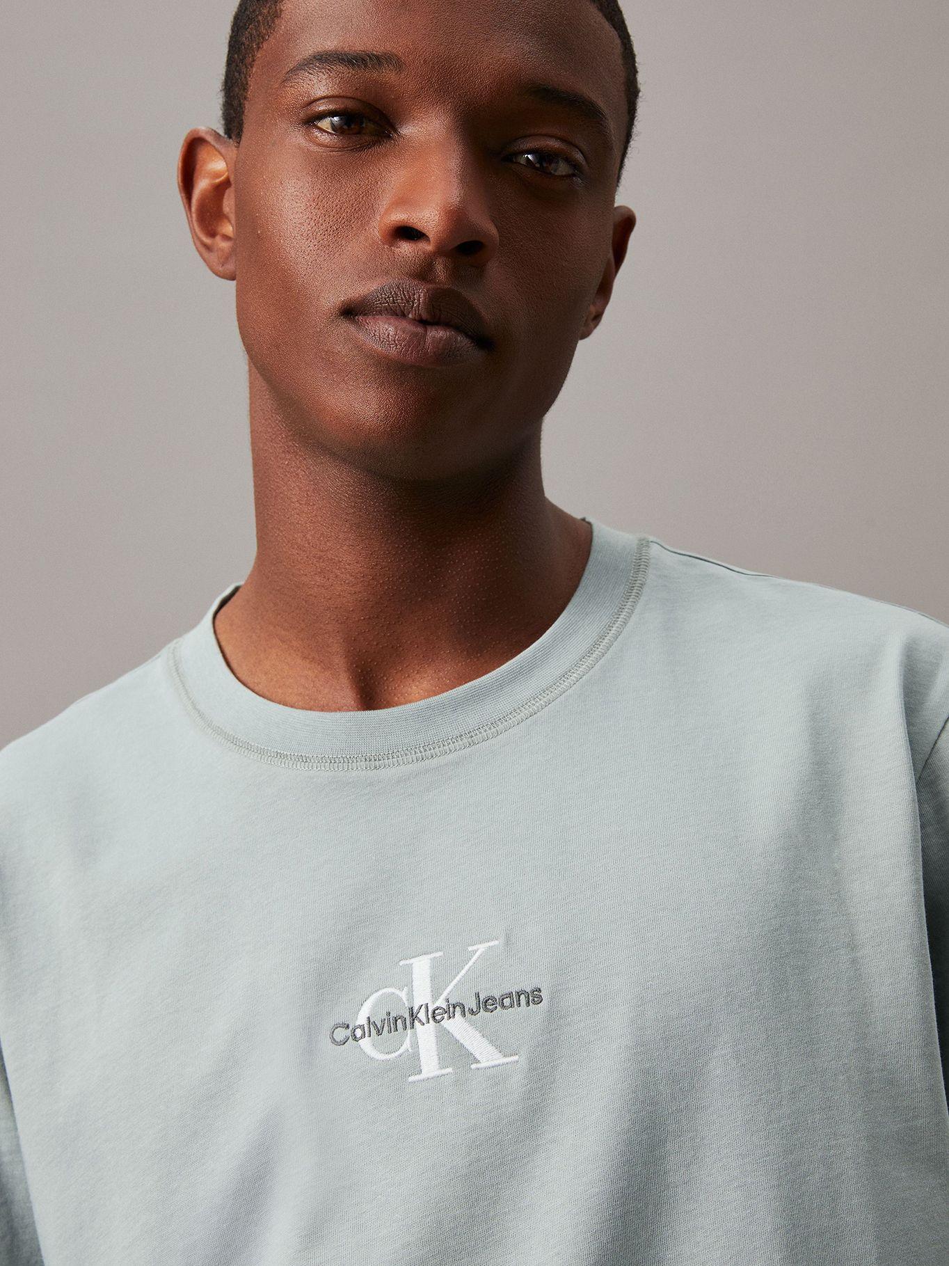 Polera Monologo Gris Calvin Klein-3