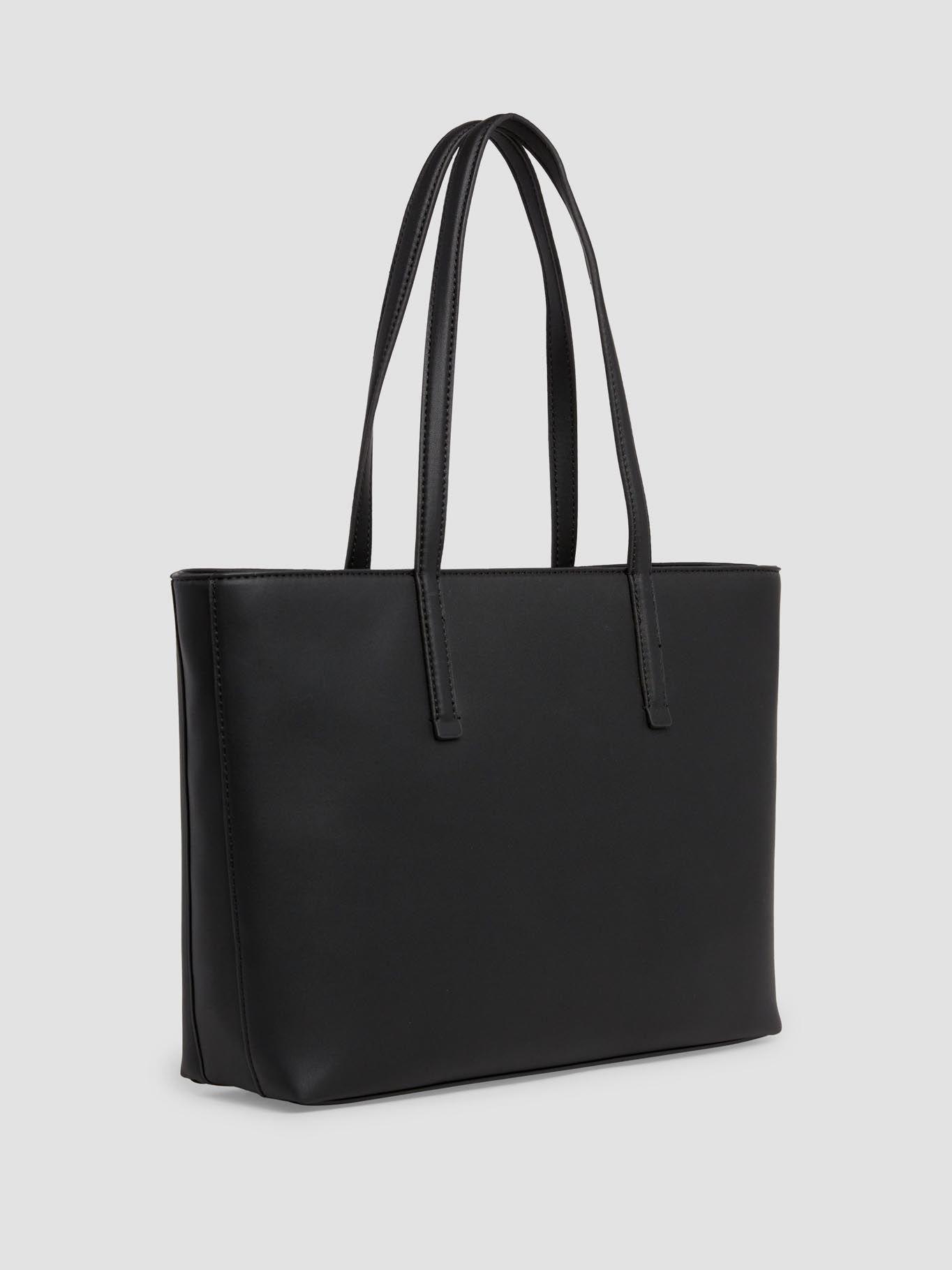 Cartera Shopper Ck Must Md Negro-1