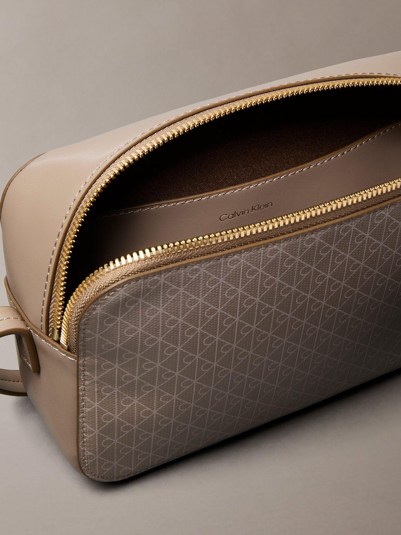 Cartera Cruzada con Estampado Beige Calvin Klein-2