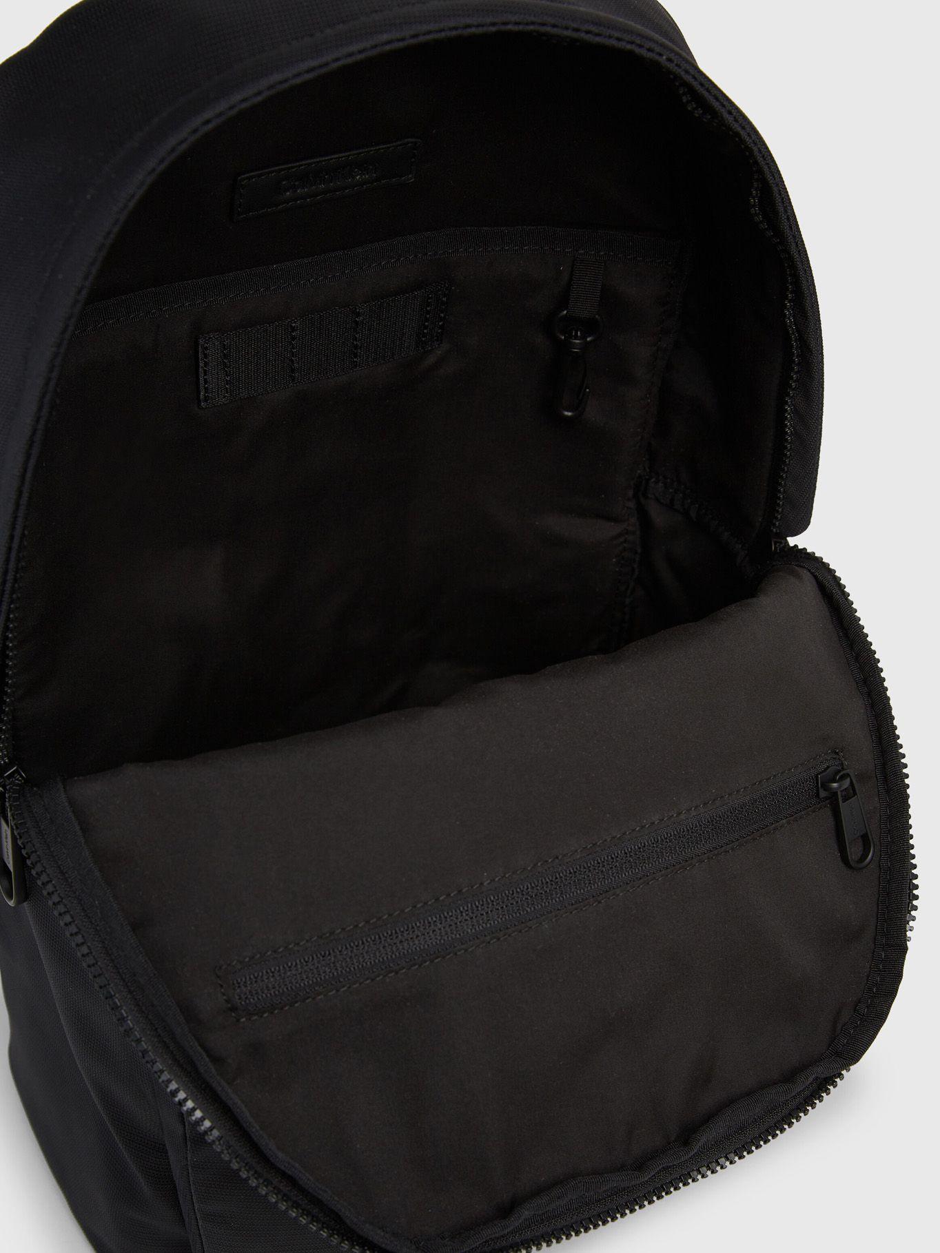 Mochila Ck Must Negro-2