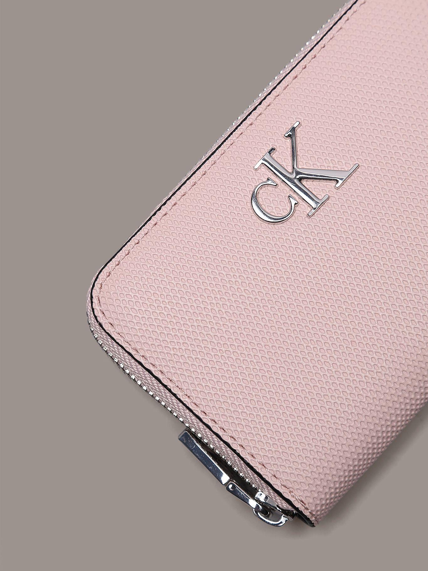 Billetera Minimal Monogram Beige Calvin Klein-2