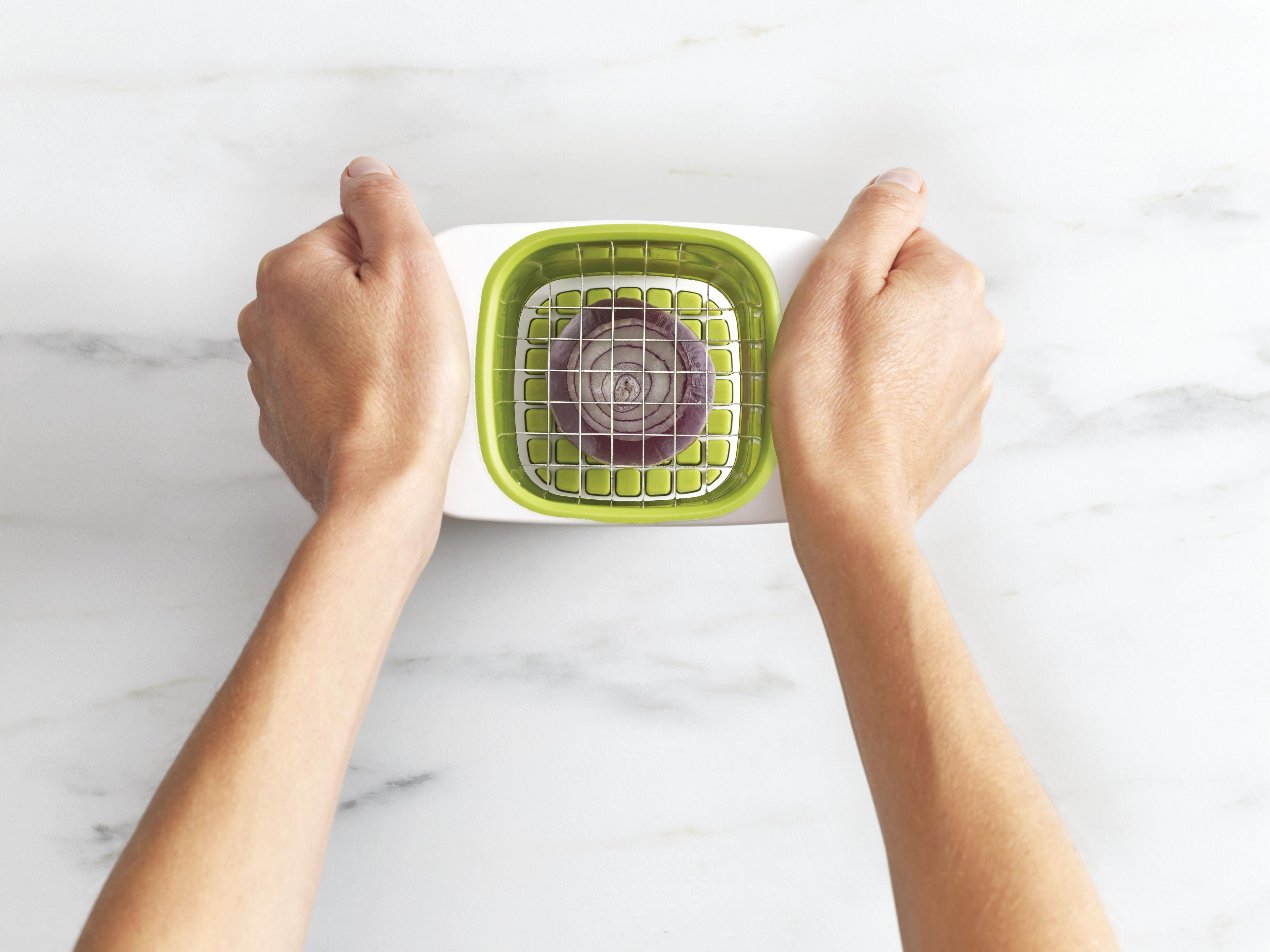 Picador de Verduras Chop Cup Joseph Joseph 1 Unid-4