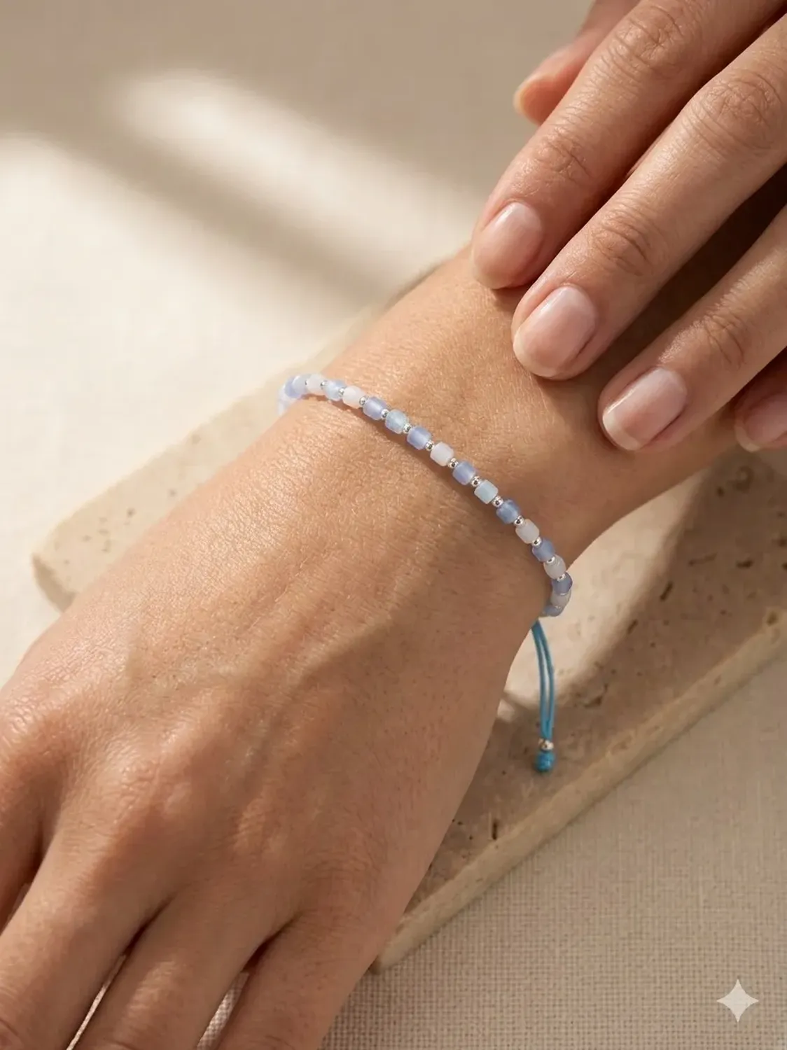 Pulsera Plata Carré Tejida En Macrame Celeste Con Cristales Celeste-2