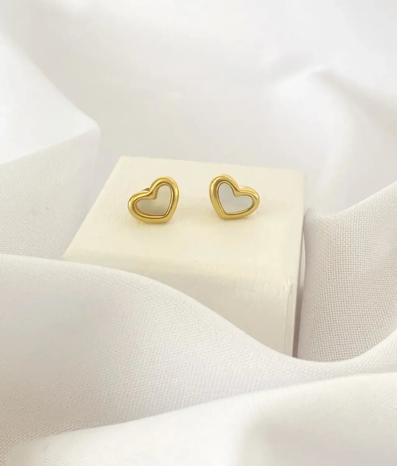 Aros Carré Acero Enchapado En Oro 18k Corazon-0