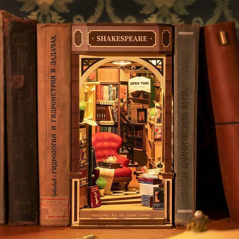 Book Nook Librería Clásica Shakespeare TGB07 – Puzzle 3D y Separador de Libros Decorativo-3