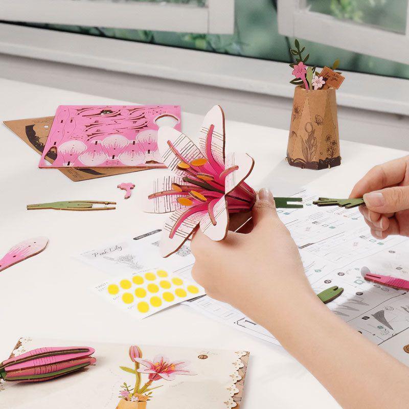 Lirio Rosado de Madera 3D – Rowood Pink Lily TW071 | Puzzle Decorativo y Regalo Creativo-3