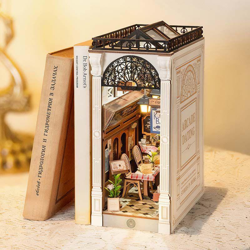 Separador de Libros Puzzle 3D Robotime - Arcade Dating Book Nook-1