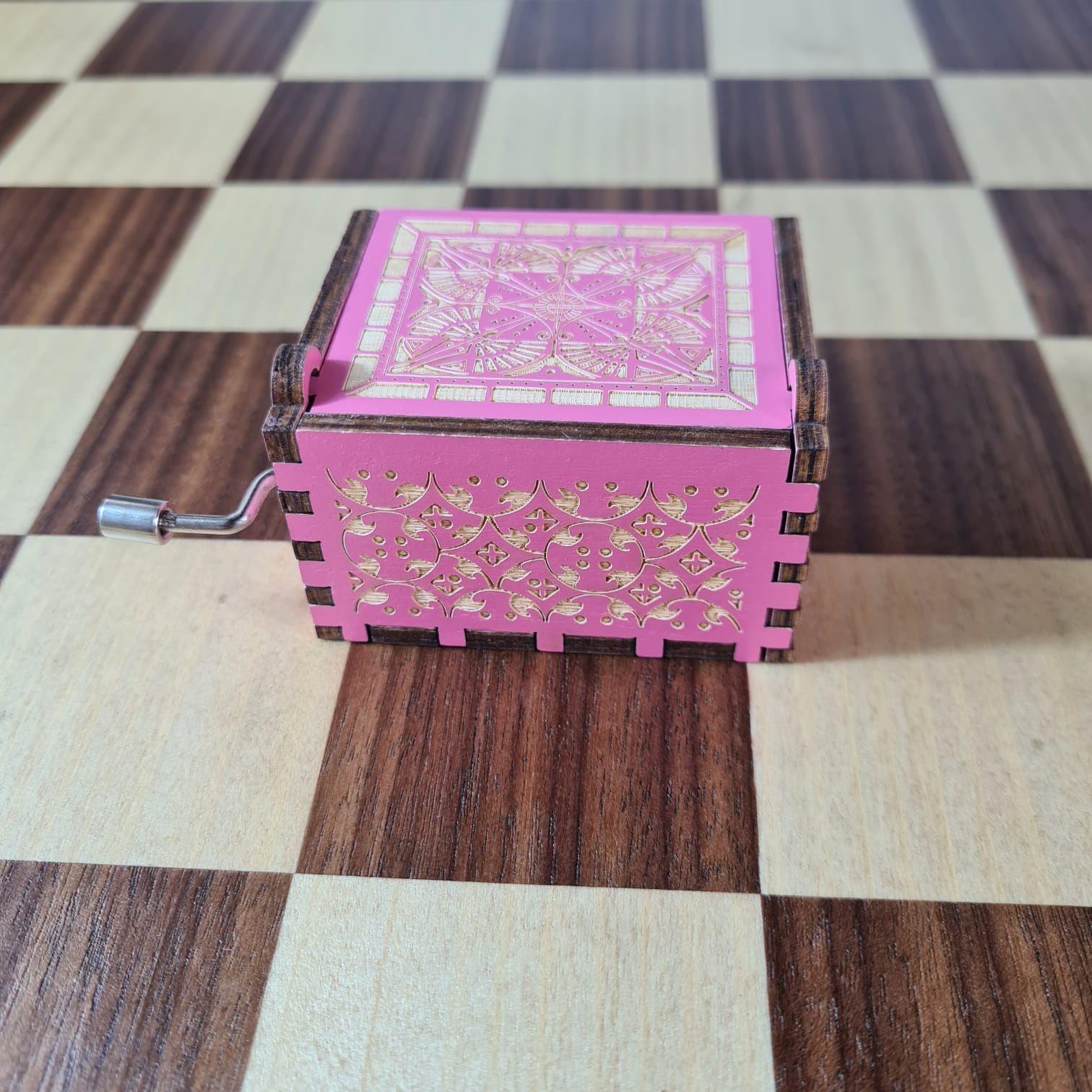 Caja Musical de Frozen – Melodía Encantada con Elsa y Olaf-4