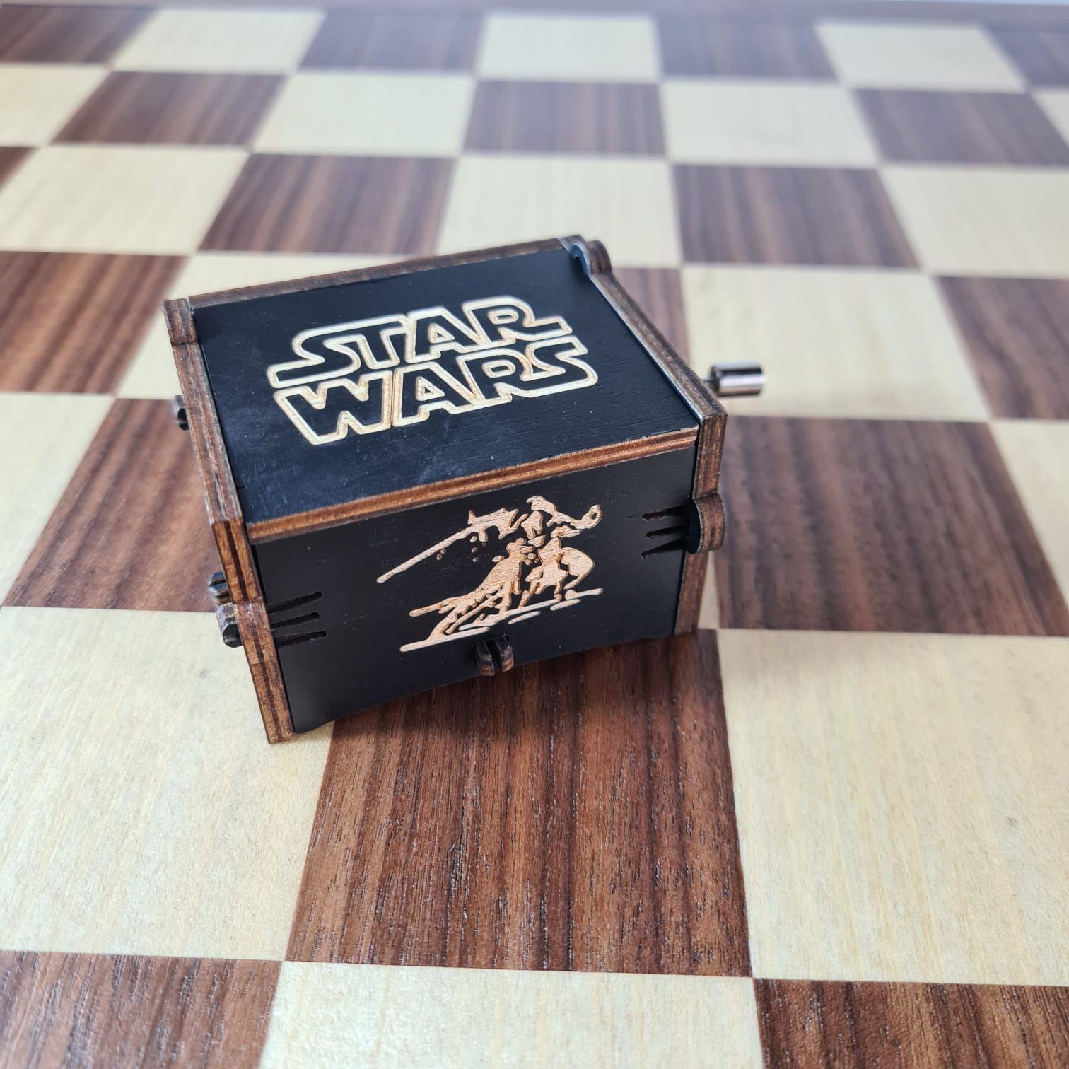 Caja Musical Star Wars – The Force Awakens en Madera Negra Grabada-6