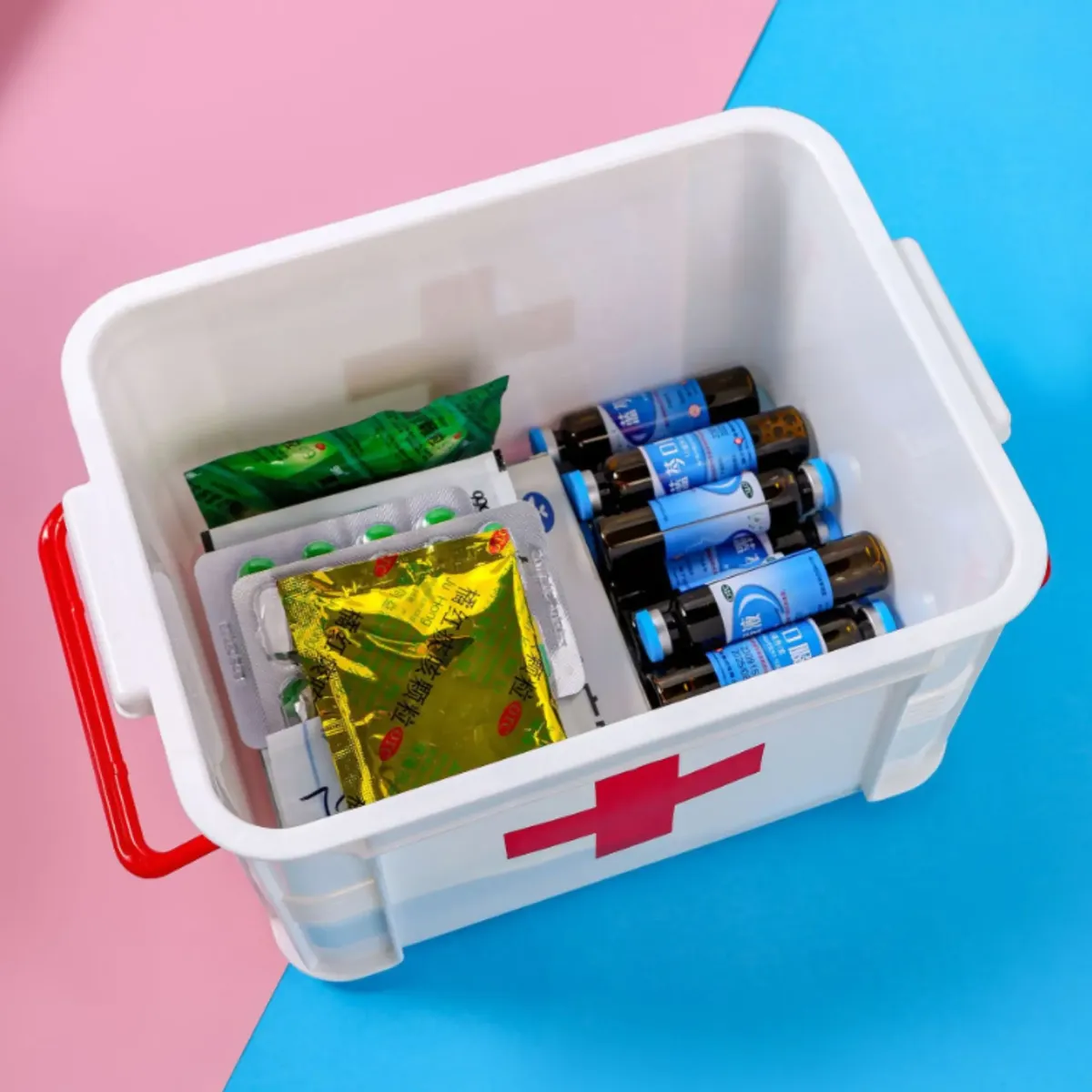 Caja Botiquin De Primeros Auxilios Plastico Blanco Con Tapa-3