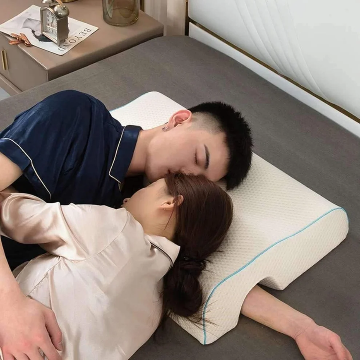Almohada Ortopedica Memoria Antipresion Para Pareja Brazo-2