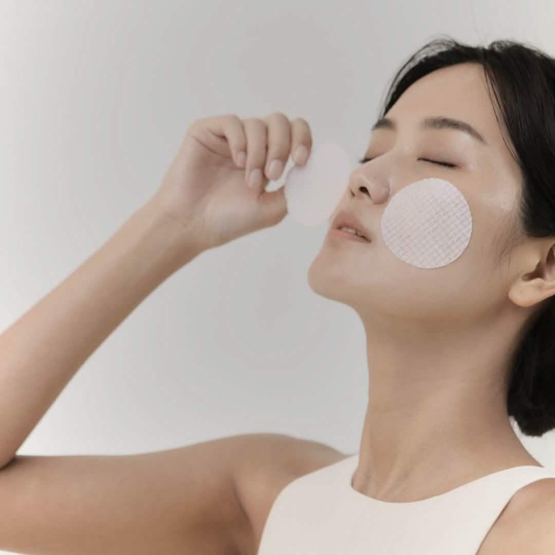 Pads Exfoliantes BHA de Houttuynia Ji Woo Gae Celimax-4