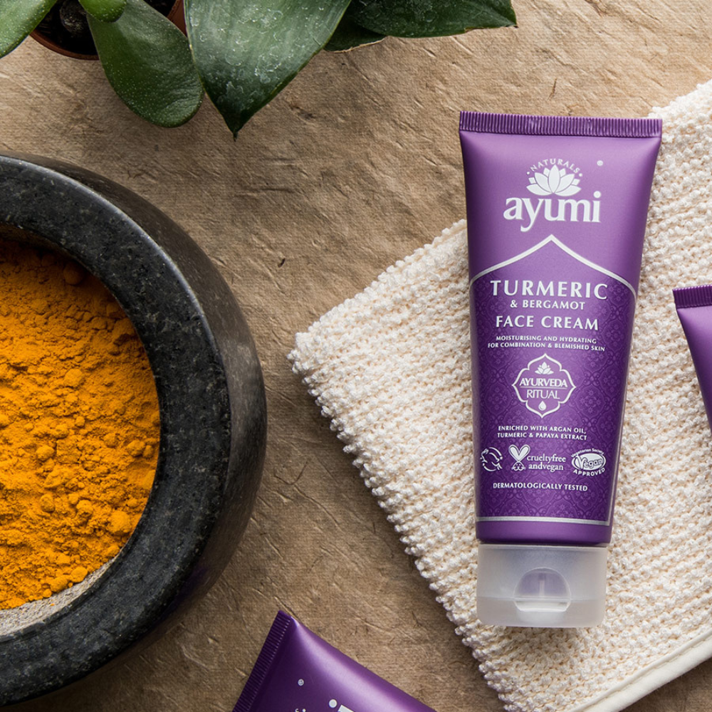 Crema facial con cúrcuma y bergamota ayurveda-2