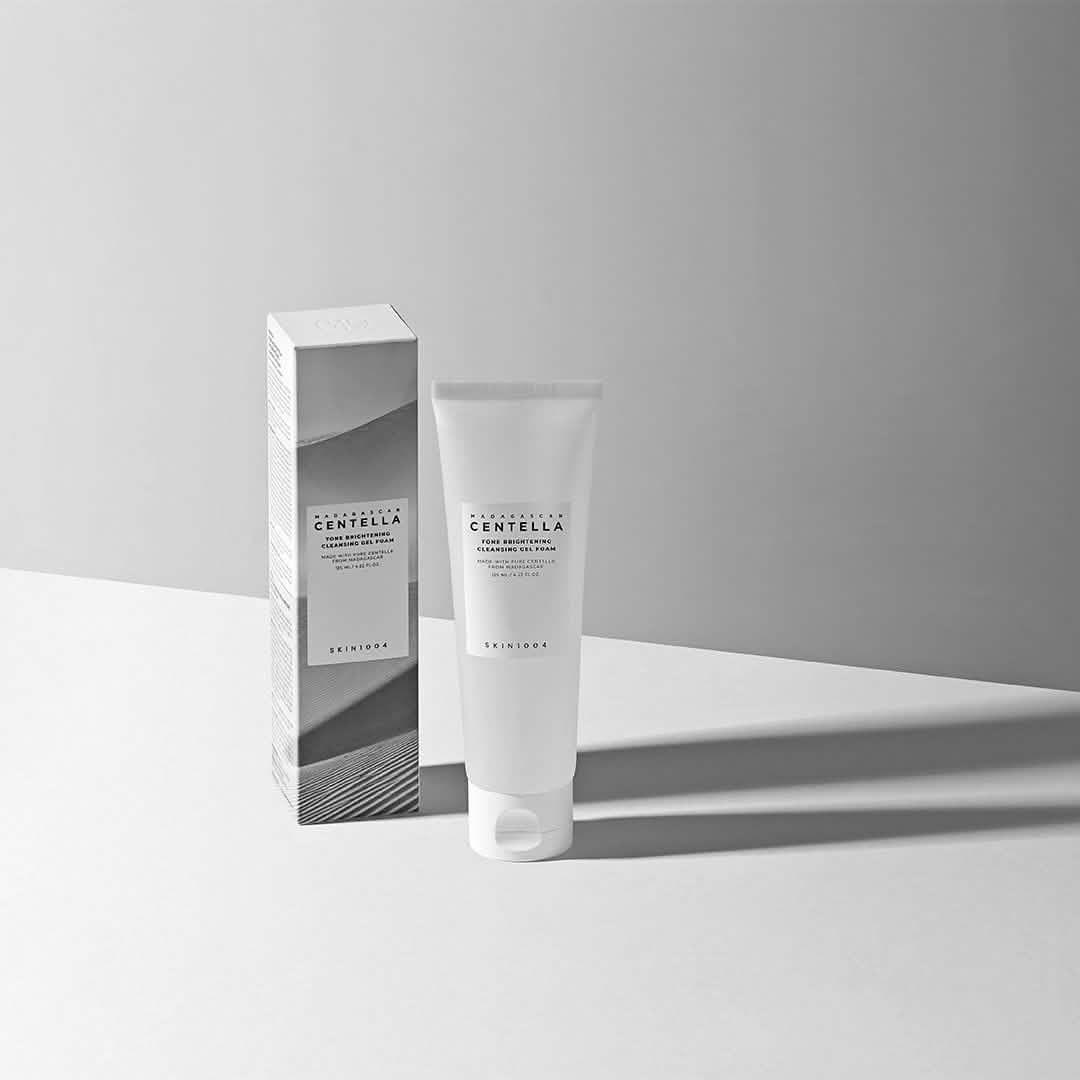 Limpiador Gel Espuma Tono Radiante Skin1004 Centella-5