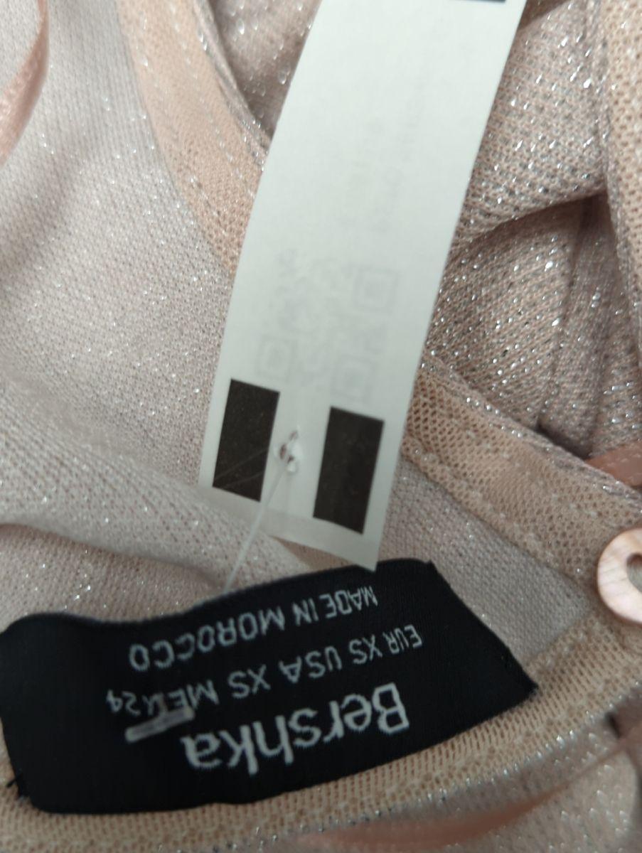 Peto Bershka Talla XS (3019)-3