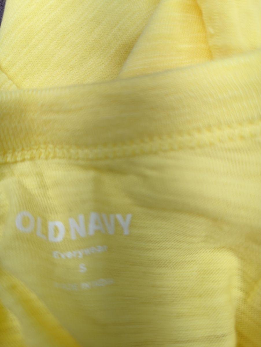 Polera Old Navy Talla S (2004)-3