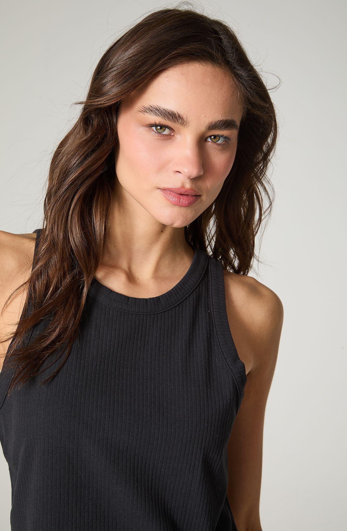 Polera Mujer Tank Sin Manga Regular  Fit-2